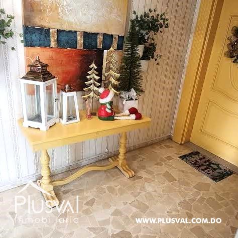 Se vende Apartamento en Evaristo Morales 404803