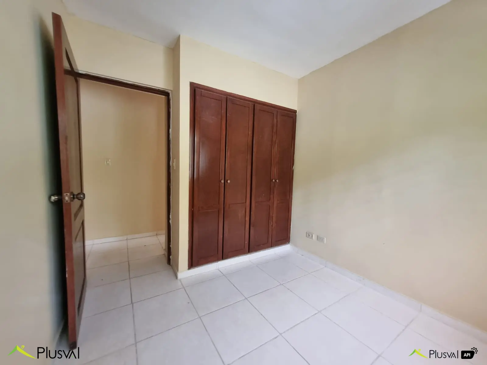 Acogedor apartamento en venta en Av. Jacobo Majluta 447853