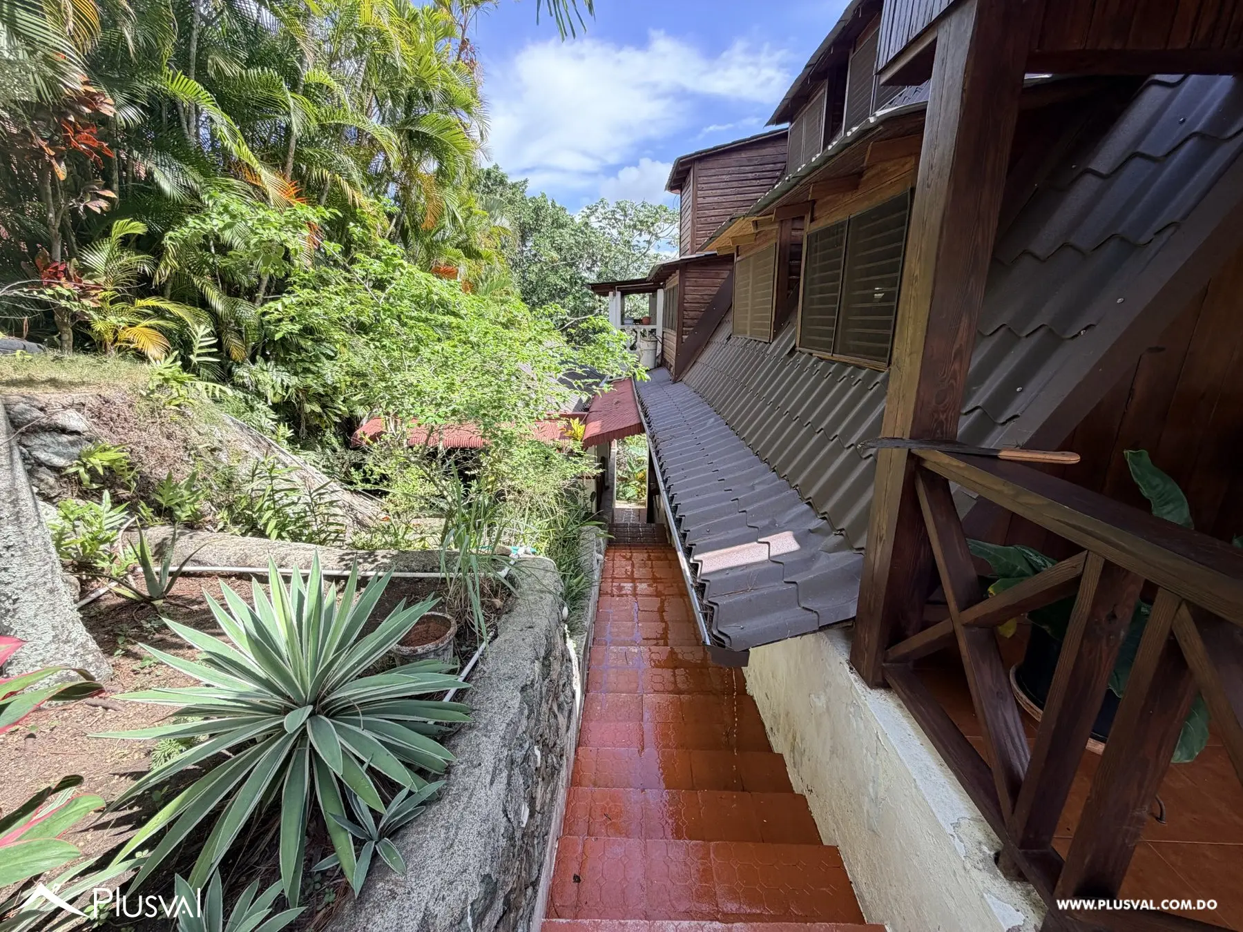 Villa de 3 Niveles con Jacuzzi en Villas Alpes, Jarabacoa 531171