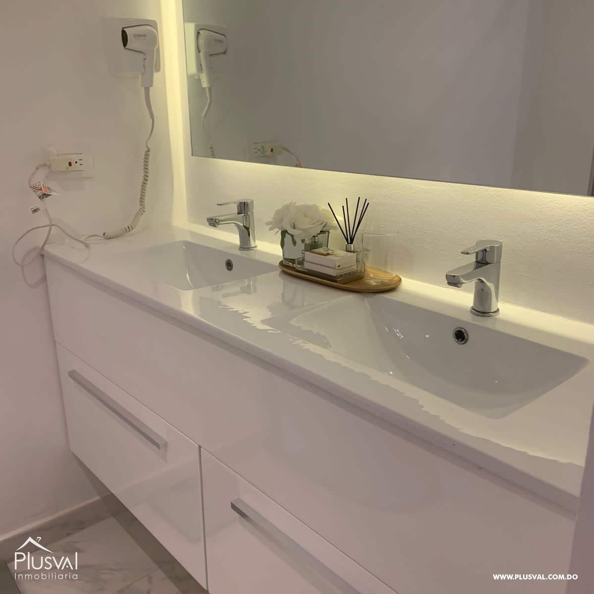 Unidad de 2 habitaciones en los terrenos del Hardrock Hotel EN VENTA 218752
