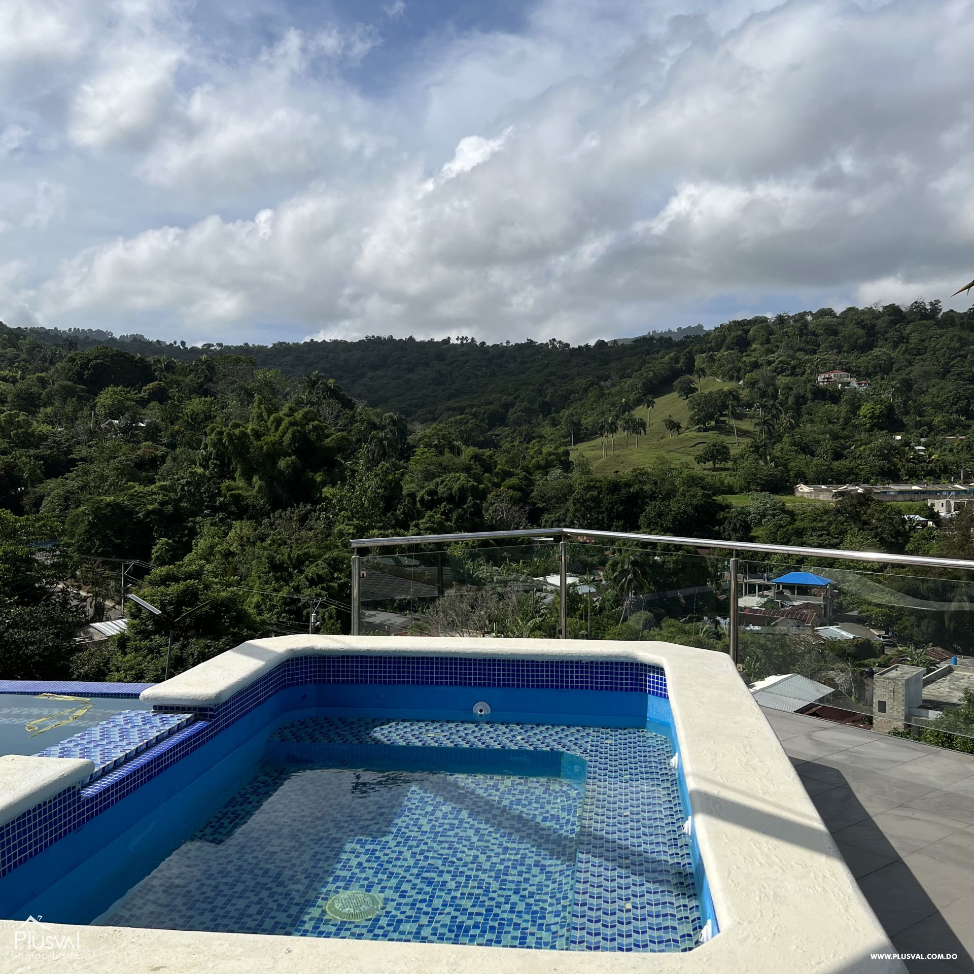 Hermosa villa en venta 359136