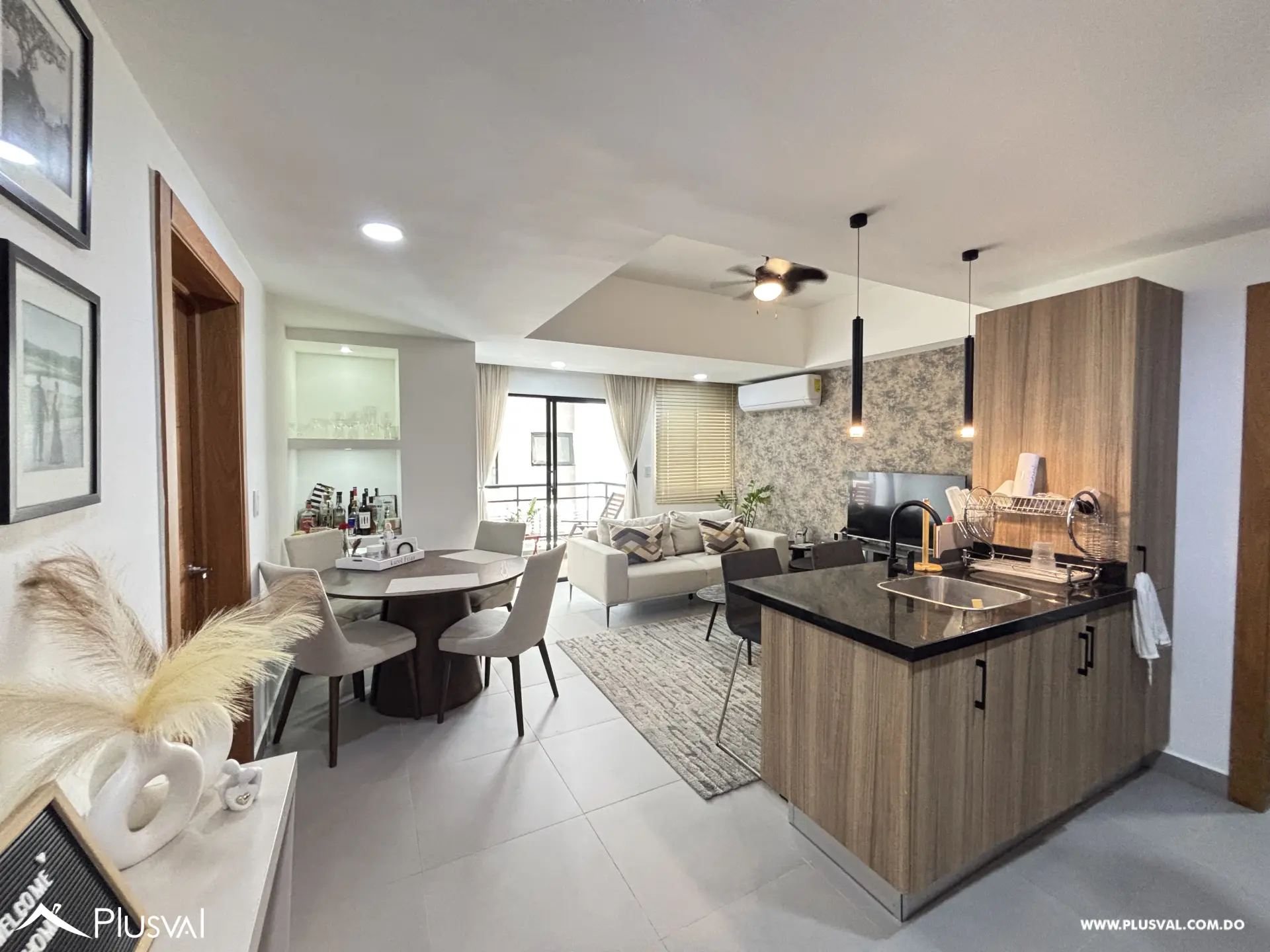 Apartamento en venta de 1 habitación en Evaristo Morales 511033