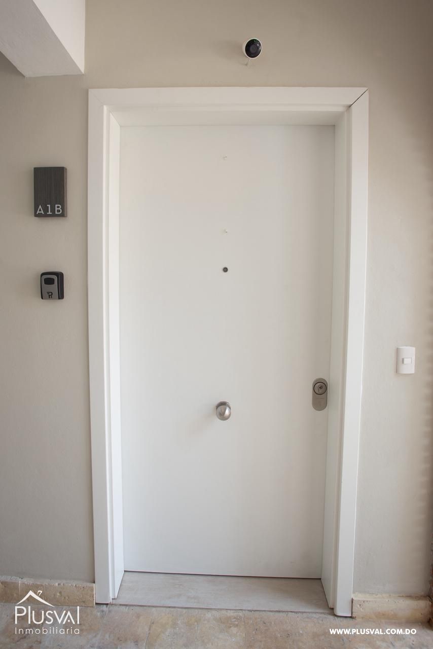 Apartamento en venta en una residencia nueva y segura, cercana a comercios y ubicada en el centro de Bávaro, a 4 minutos de la playa. 488254