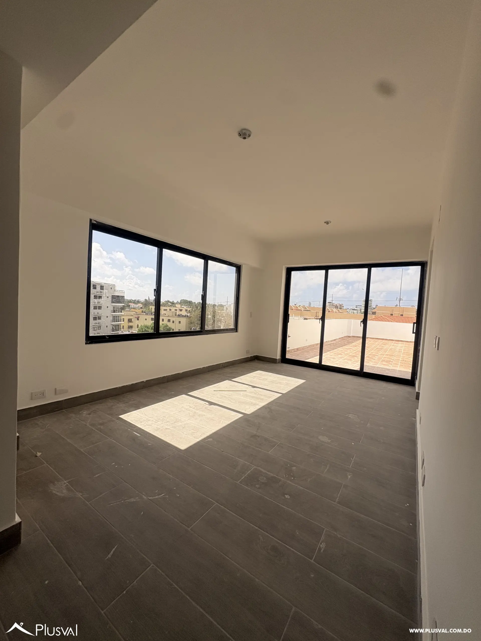 Vendo Proyecto de apartamentos en Arroyo Hondo 506293
