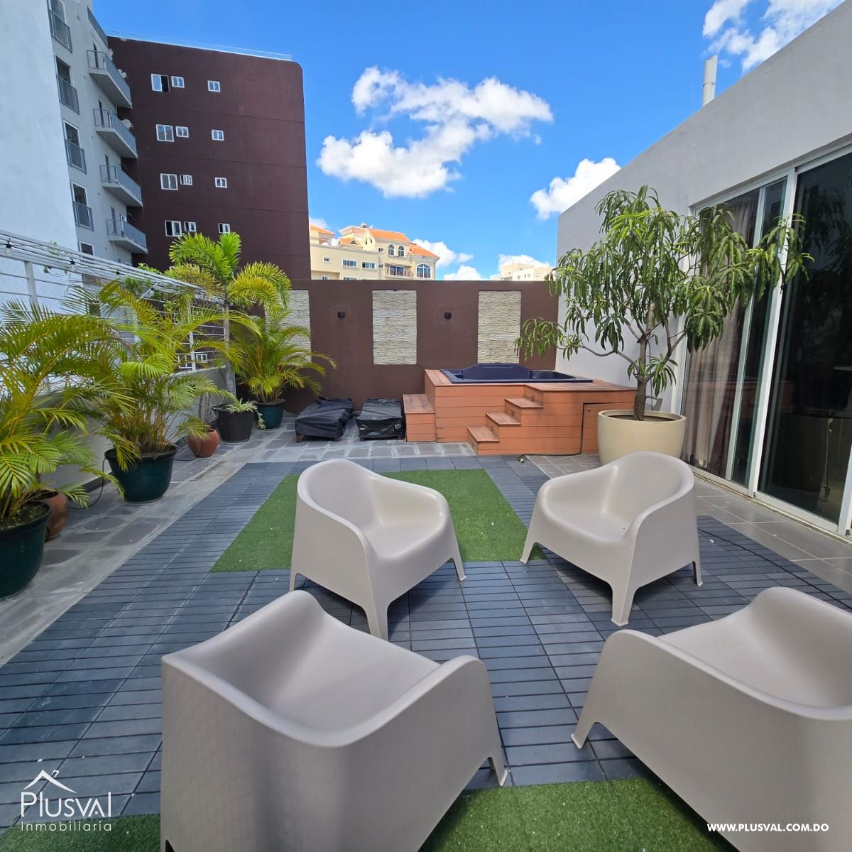 Expectacular Penthouse de 4 habitaciones en Serralles 397129