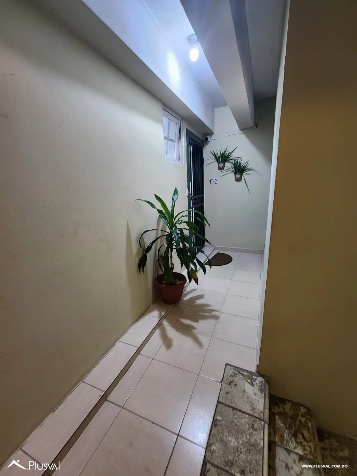 Apartamento amueblado en alquiler, Evaristo Morales 500269