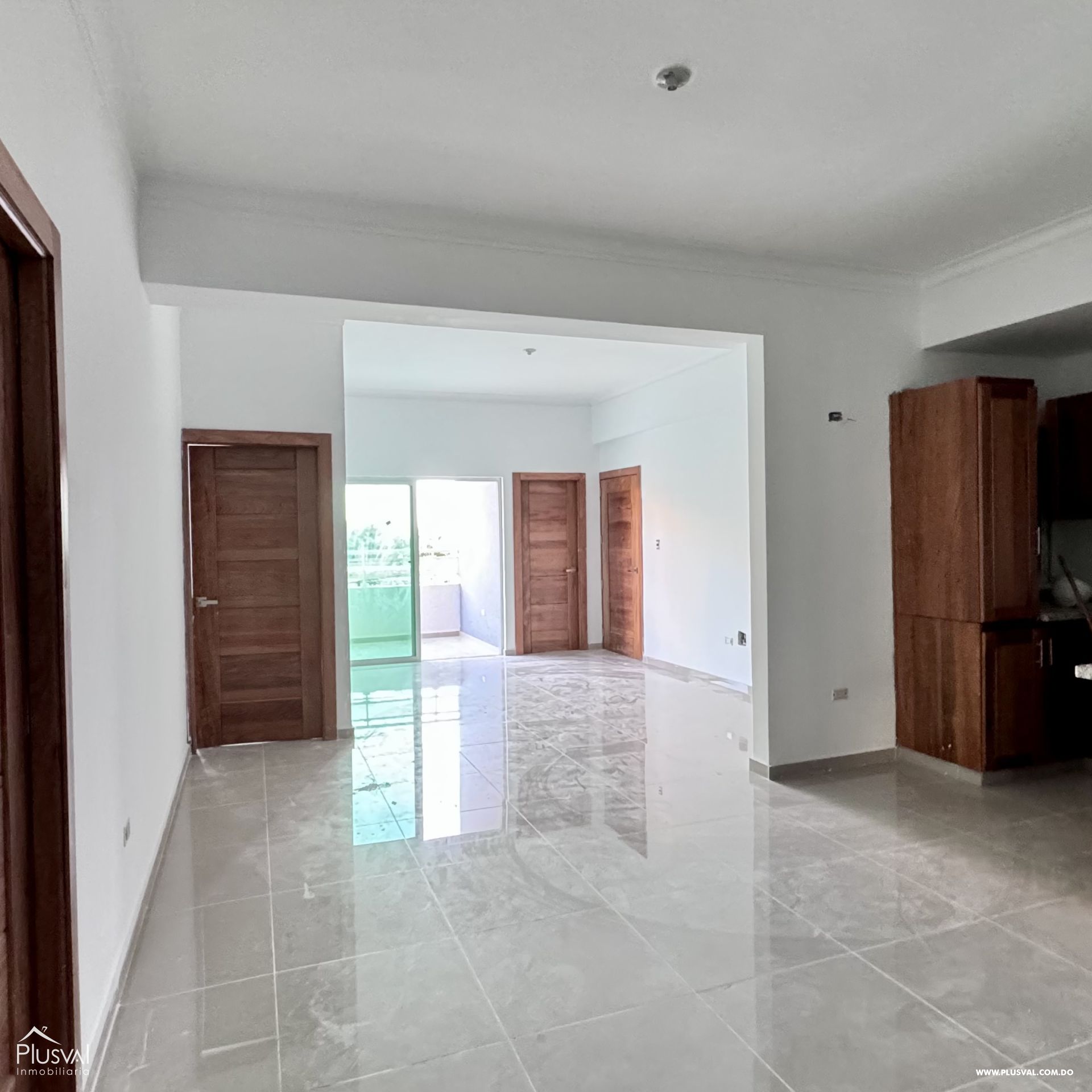 Apartamentos Amplio en Reparto los Tres Ojos 381205