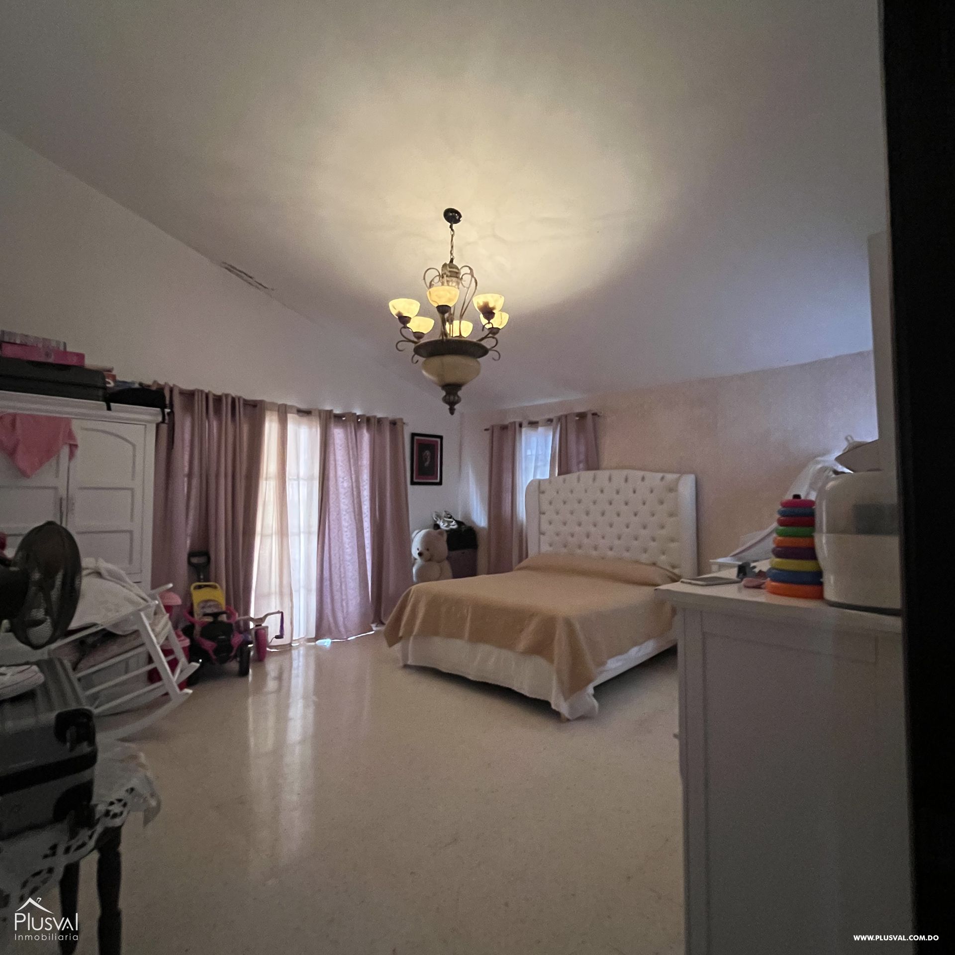 Casa en venta en Vista Hermosa en Santo Domingo Este 338243
