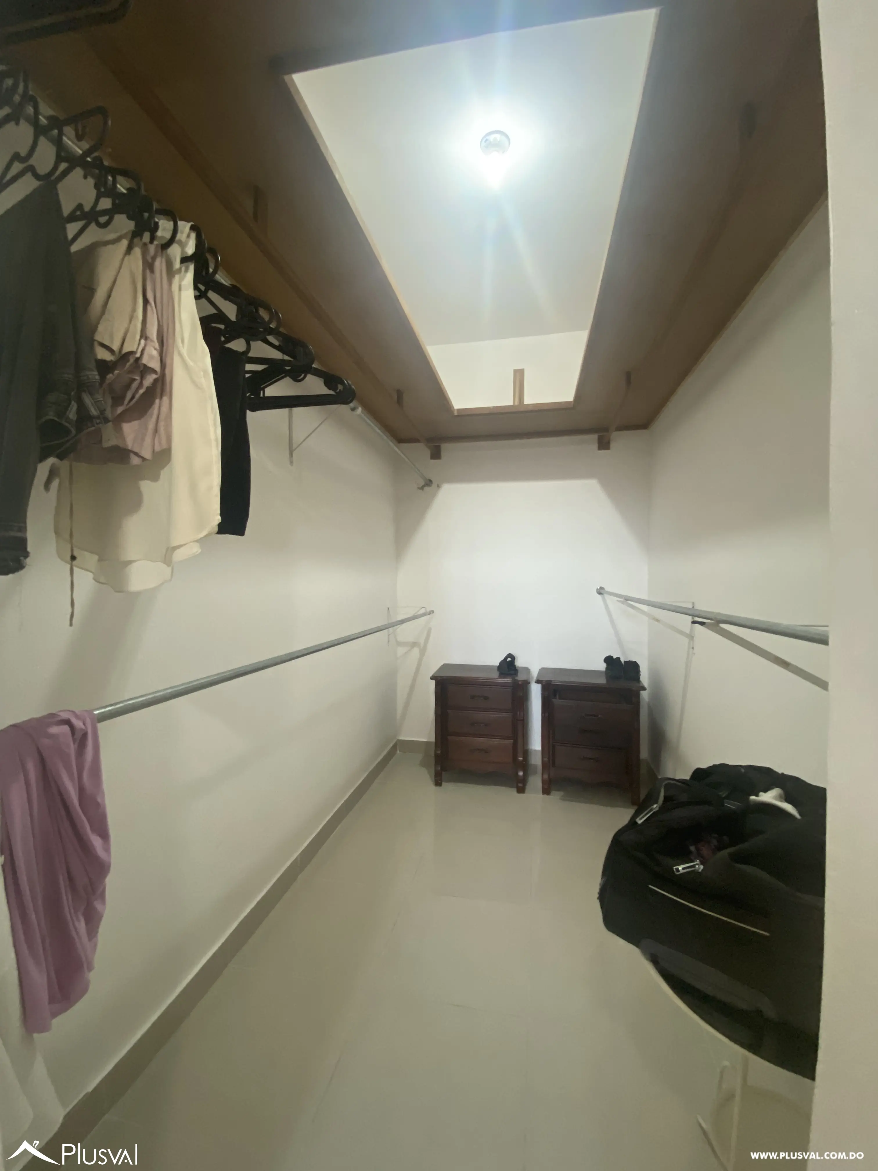 Alquilo Maravilloso y  Amplio  Apto en Bella Vista 453672