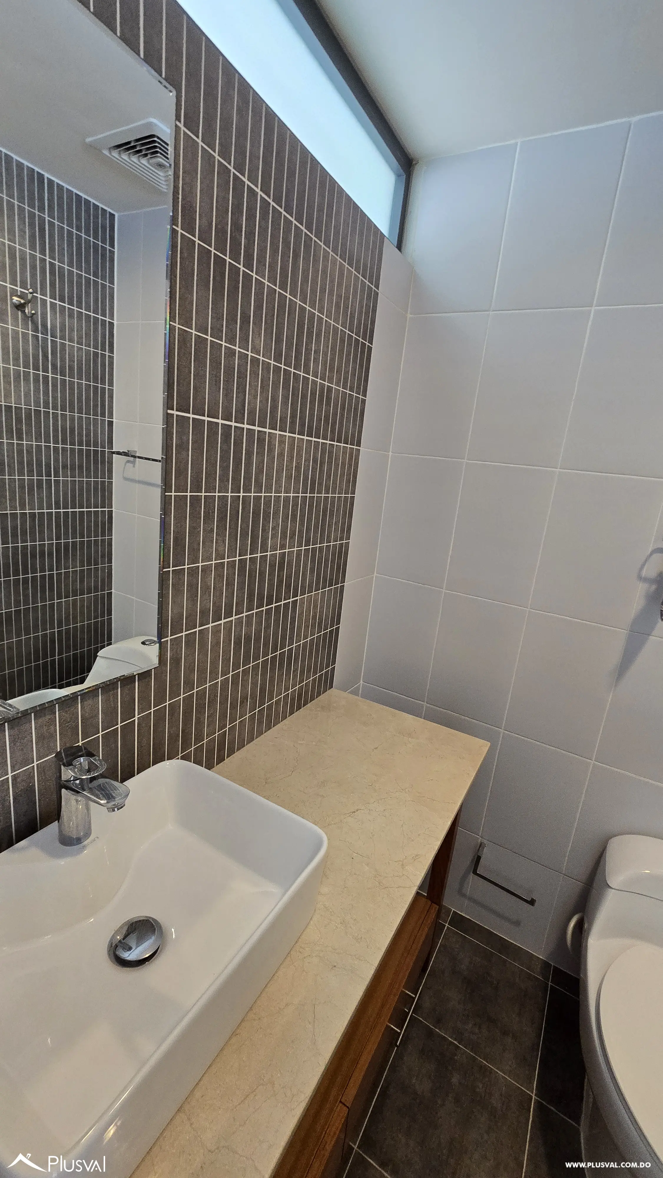 Apartamento en venta en Evaristo Morales 461311
