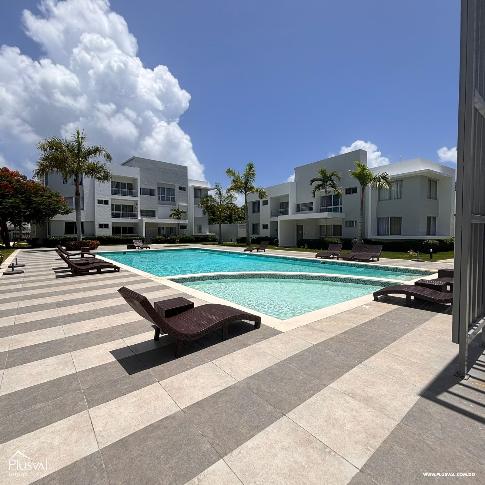 Apartamento en Venta de 2 Hab, en White sands 450004