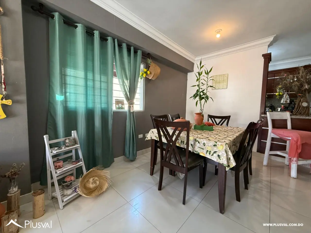 Apartamento en venta en Jardines del Sur en 2do nivel con Balcon /  terraza y a pasos de la av Independencia 507616