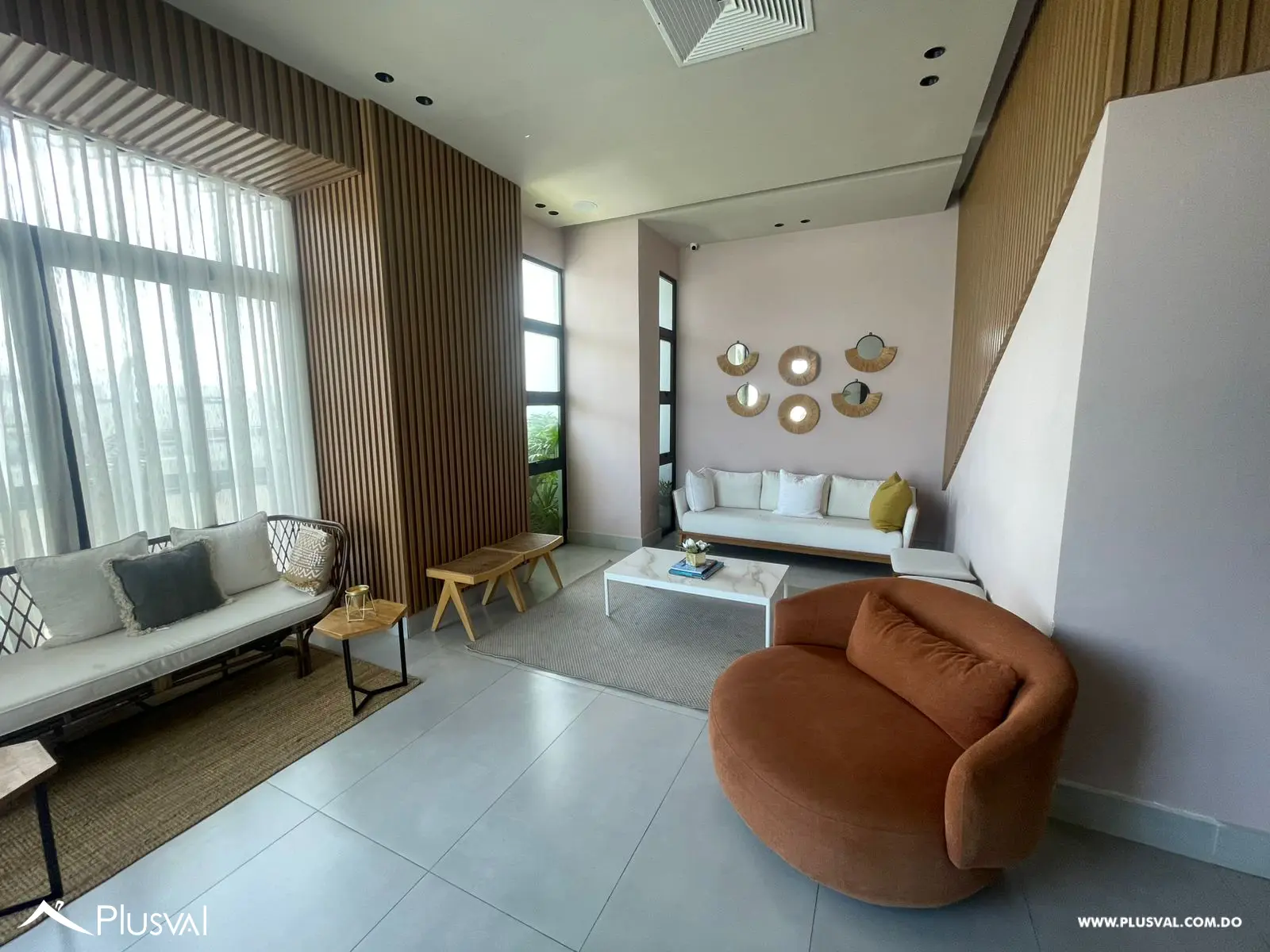 Amplio Penthouse en venta en Evaristo Morales 464425