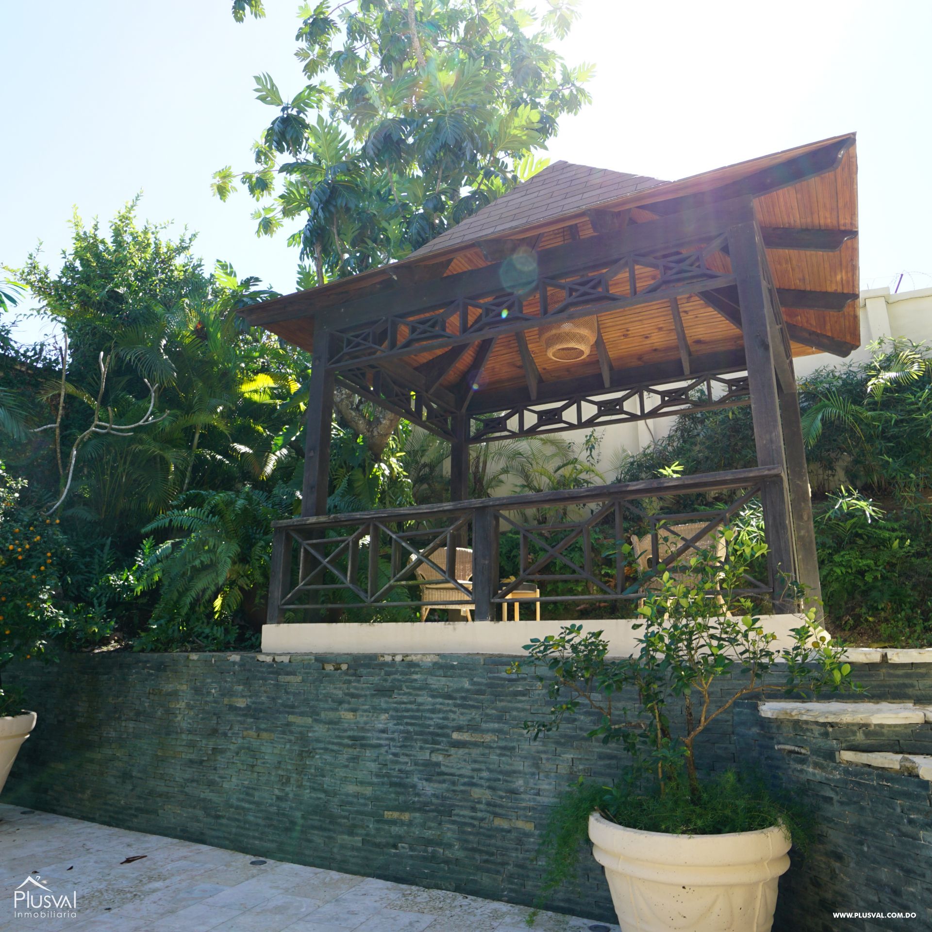 Casa de lujo en alquiler en Arroyo Hondo Viejo 165369