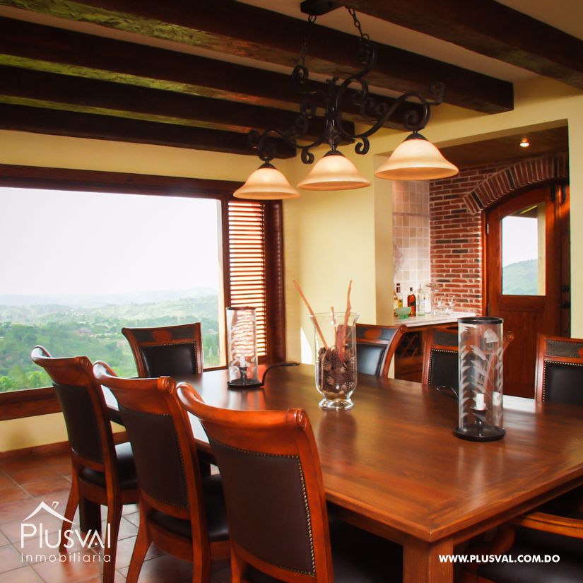 Villa en venta en Jarabacoa con amplios jardines 159873