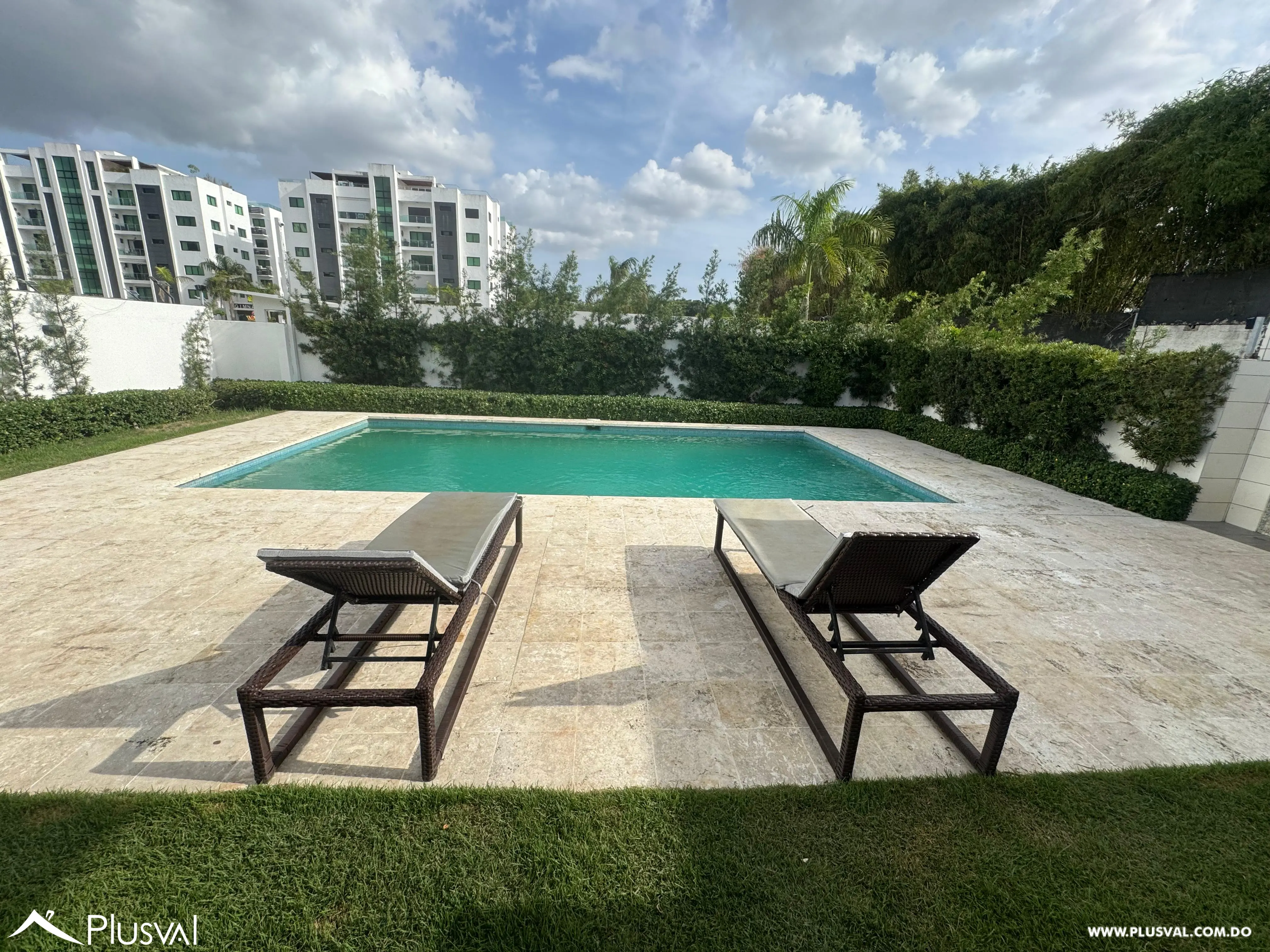 Apartamento en Venta Amueblado y Equipado en Proyecto Cerrado 456424