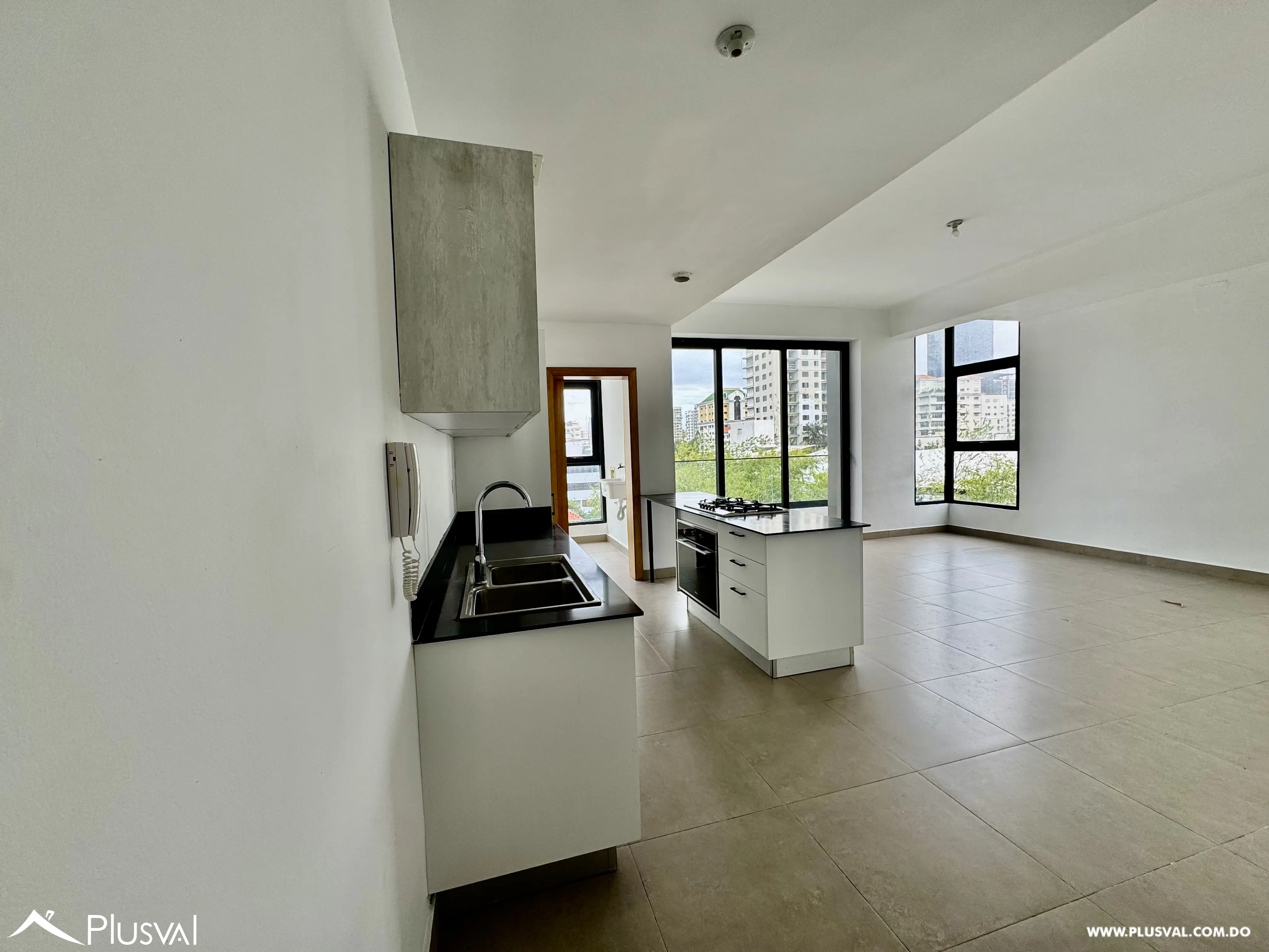 Alquilo Apto Vacio en una de las Mejores Zonas de Piantini 485928