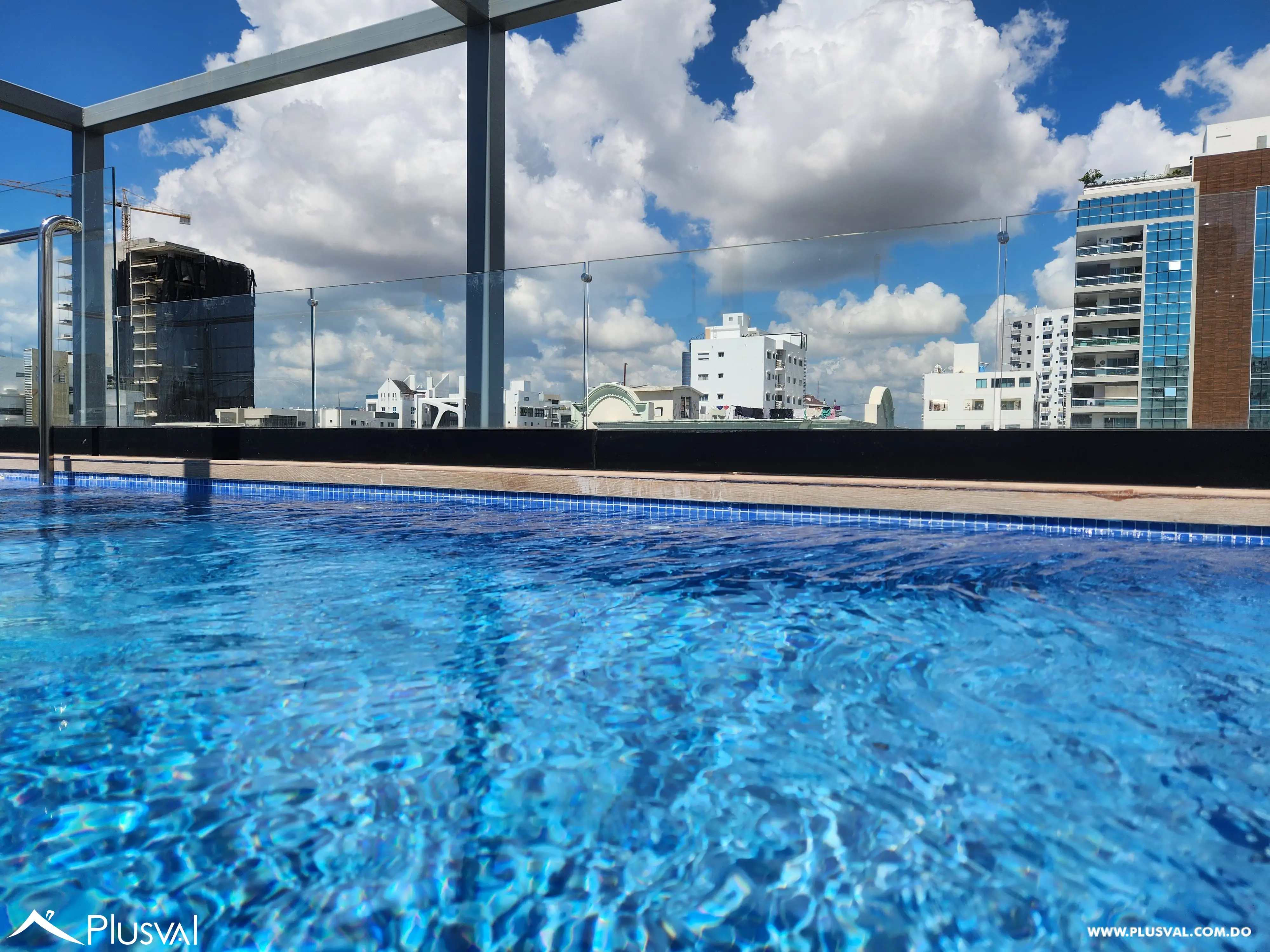 Moderno Apartamento en Naco Espacios Amplios - Vive Cerca de Todo con Máxima Comodidad 451800
