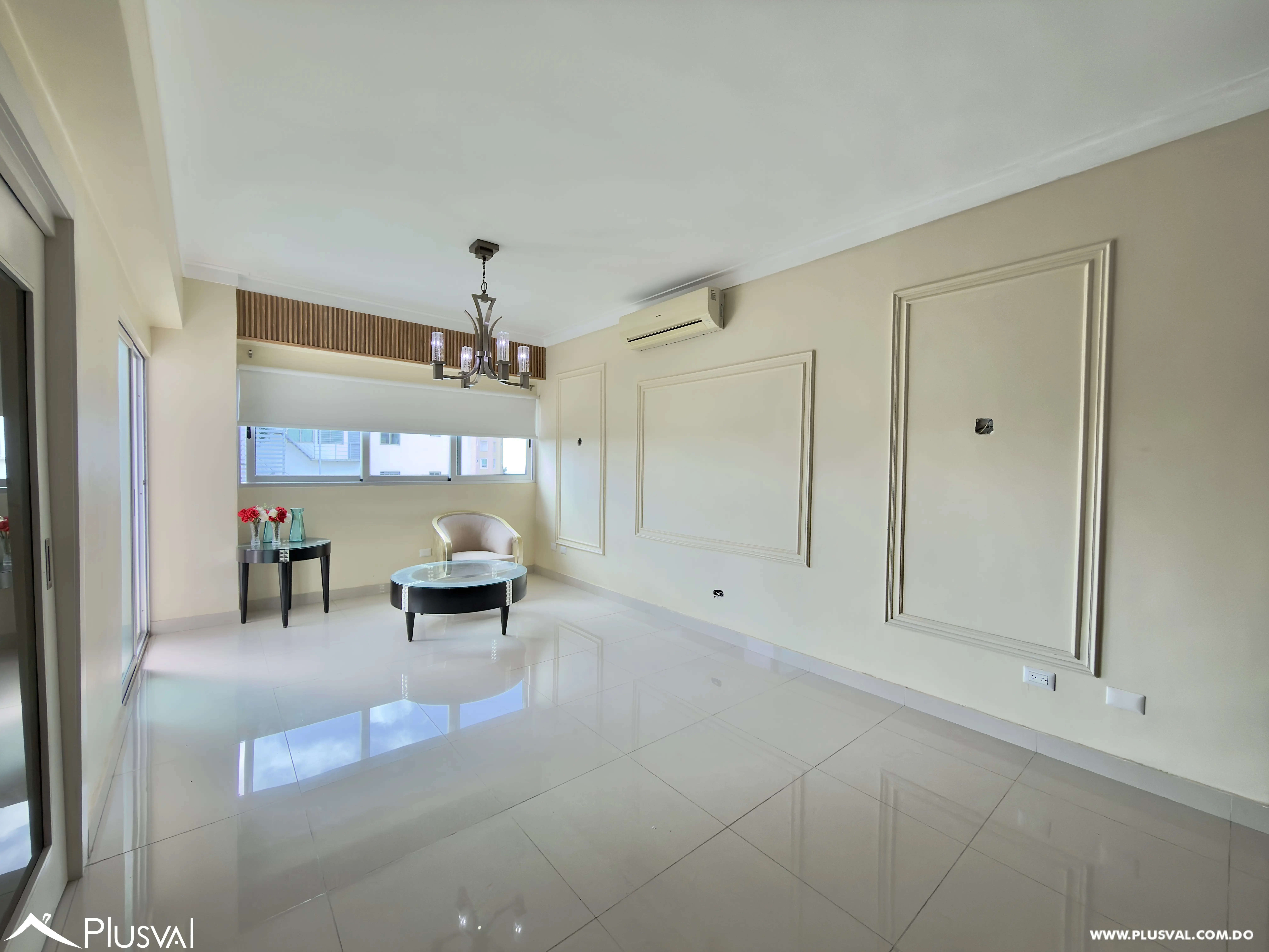 ALQUILER DE AMPLIO APARTAMENTO DE 3 HABITACIONES EN LOS CACICAZGOS CON LINEA BLANCA 523095