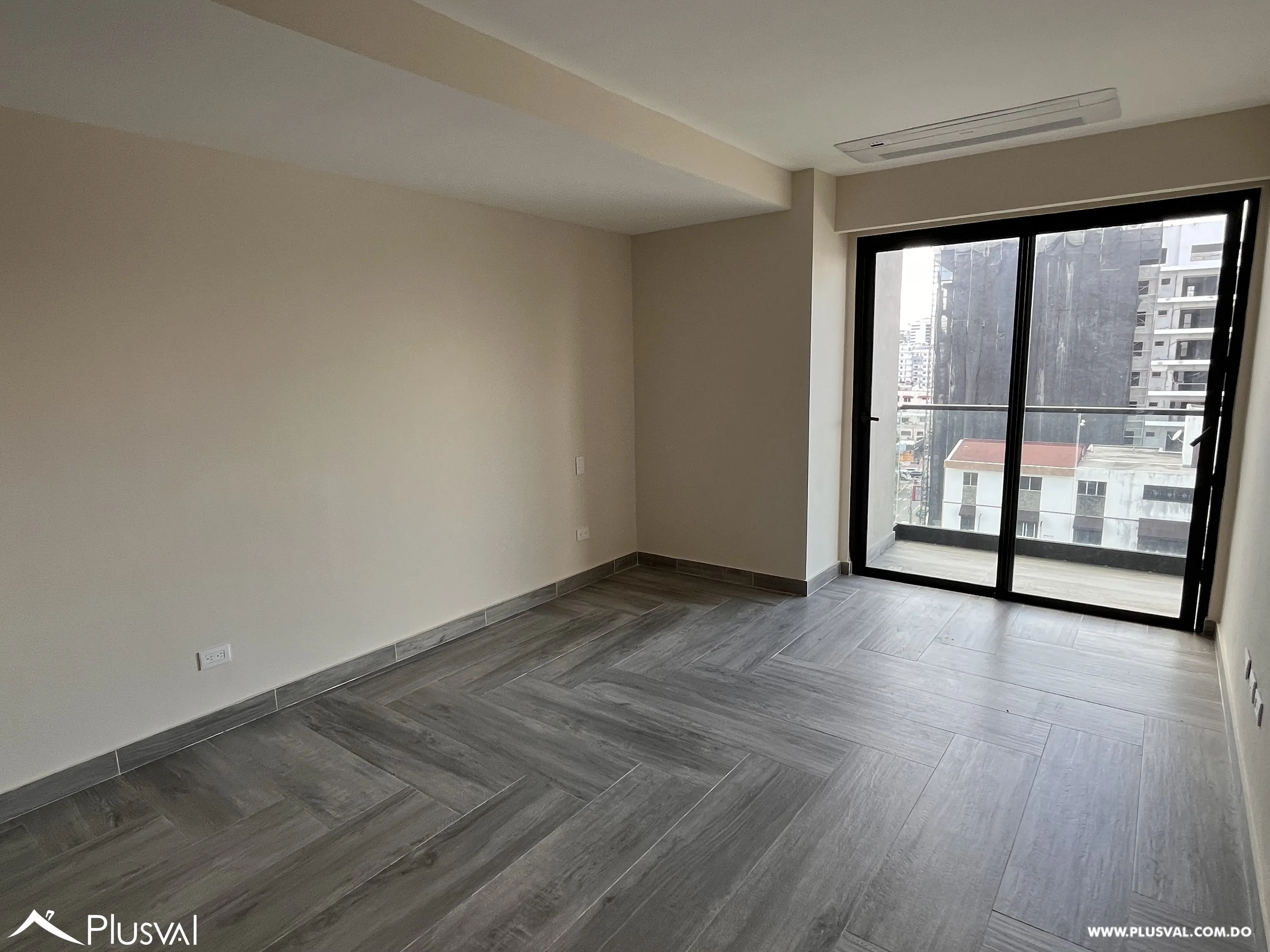 Apartamento de lujo para alquiler en Naco con línea blanca 481759