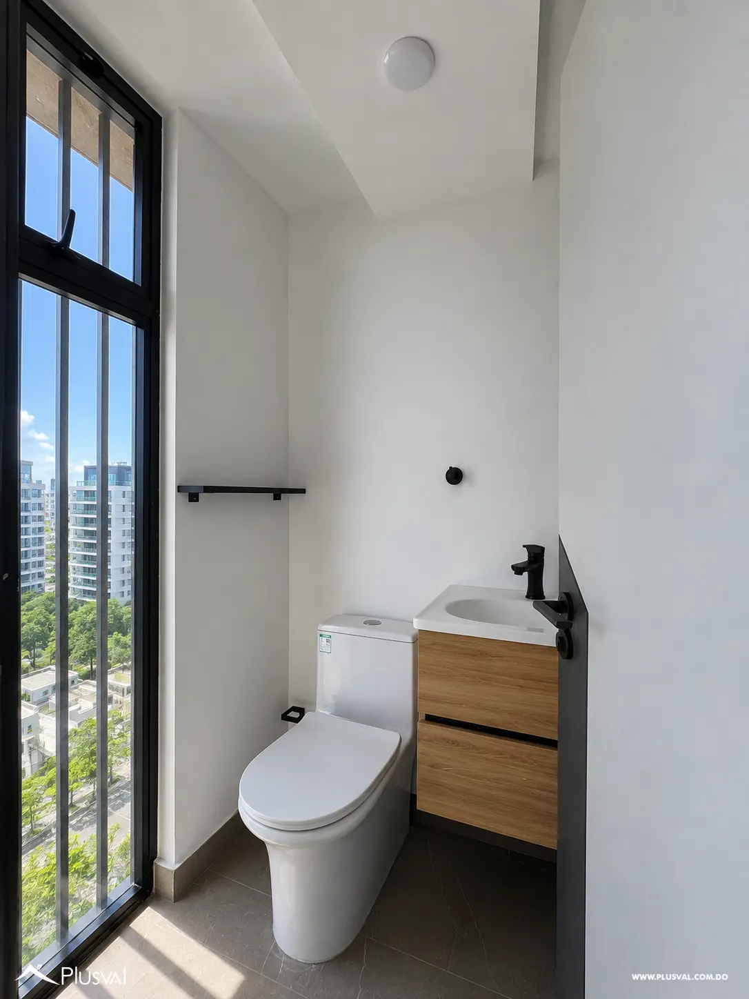 Vendo Maravilloso Apto. Tipo Loft con Balcon/Terraza Vista Mar 520983