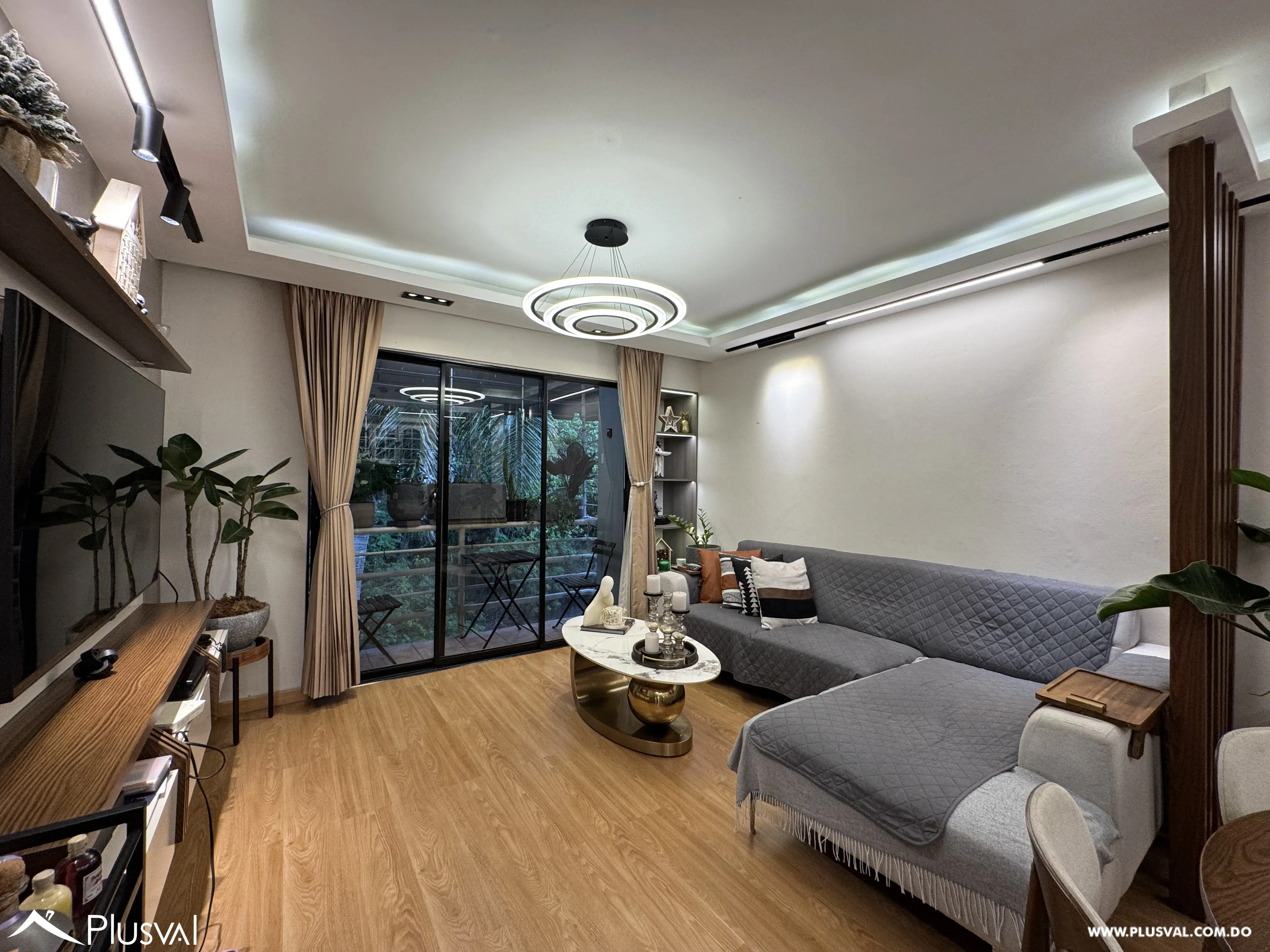 Apartamento remodelado en venta en Arroyo Hondo II con 2 parqueos 482988