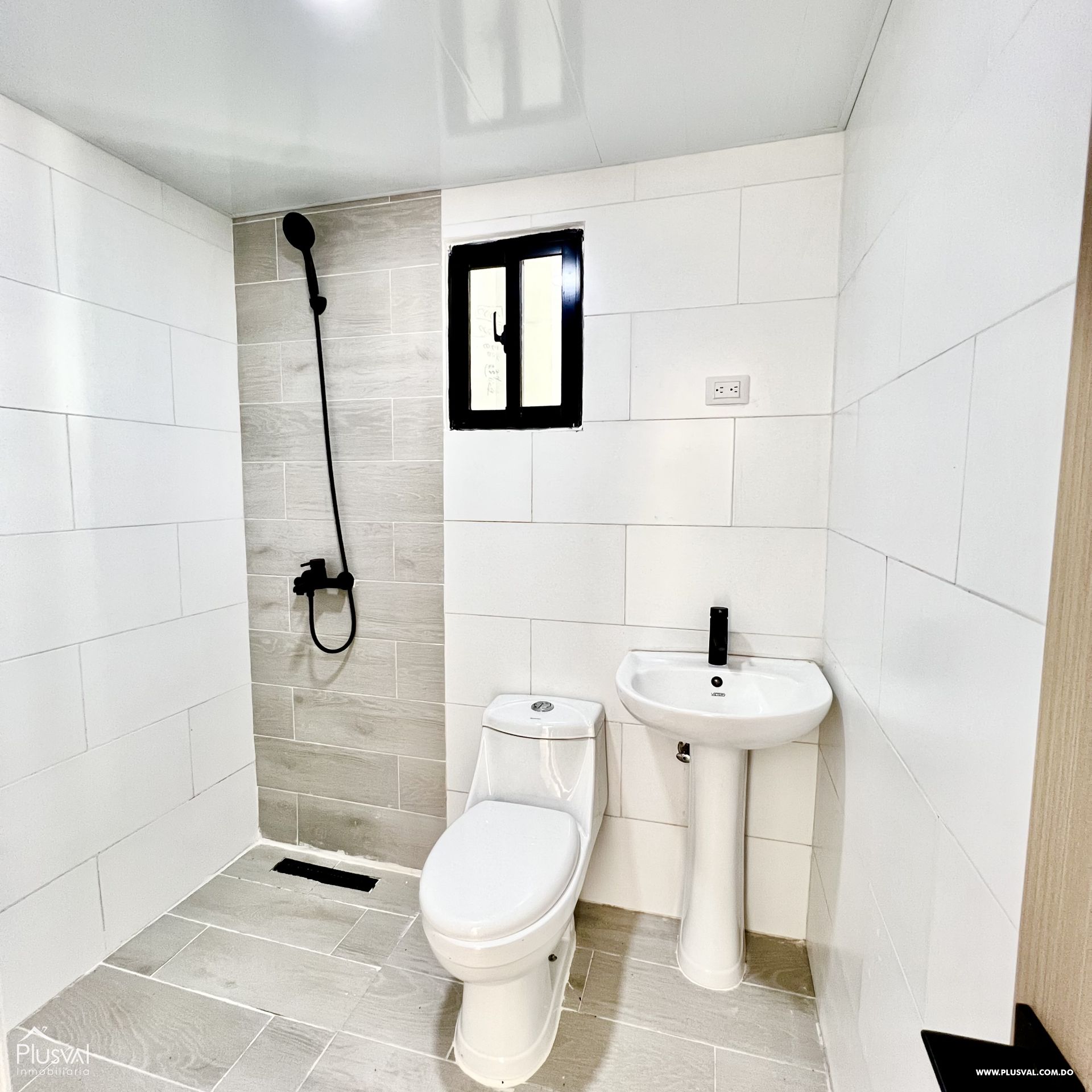 Apartamento en venta en la Av. Jacobo Majluta 416088