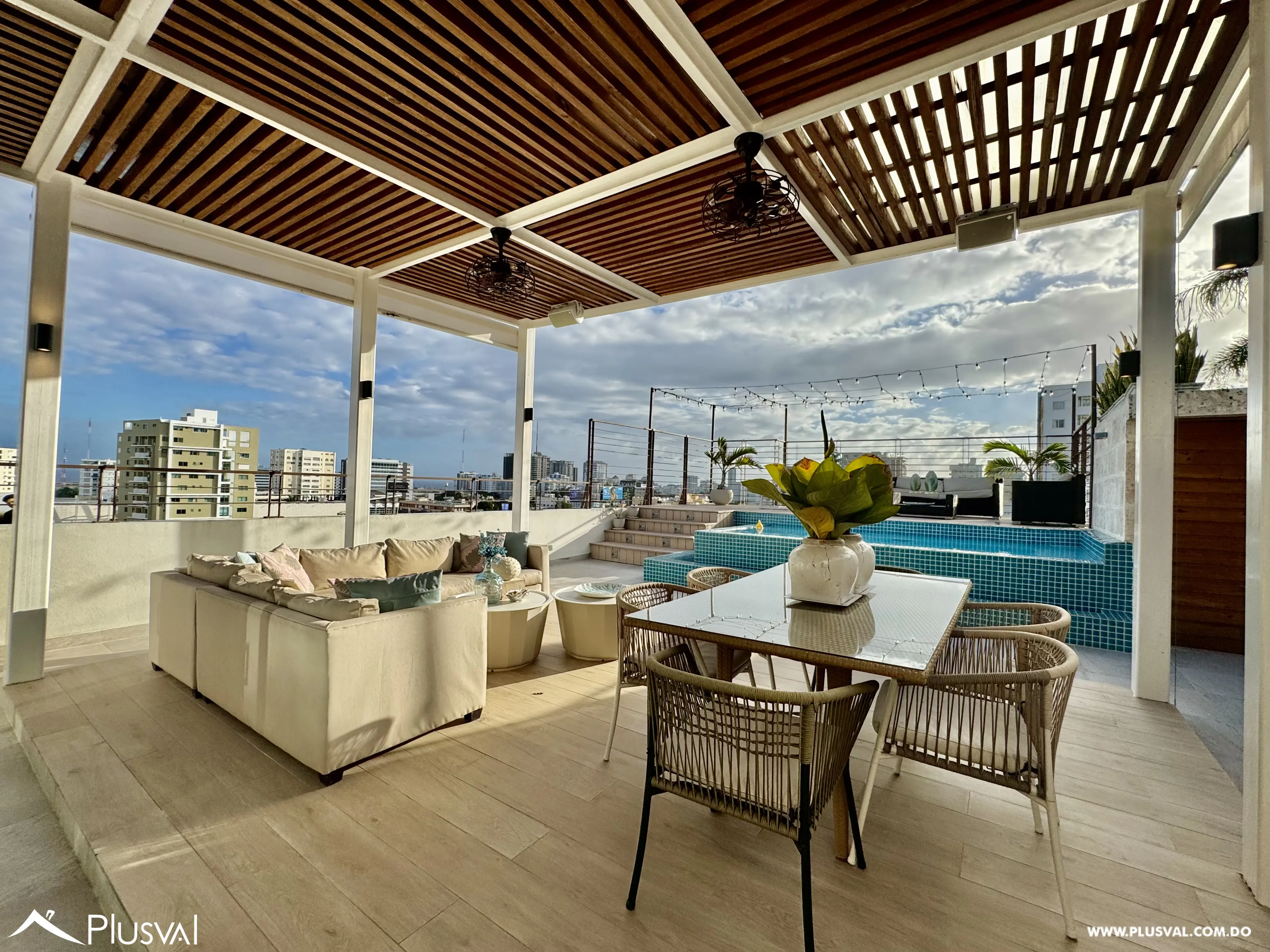 Vendo Maravilloso PH de Lujo en Naco 494672