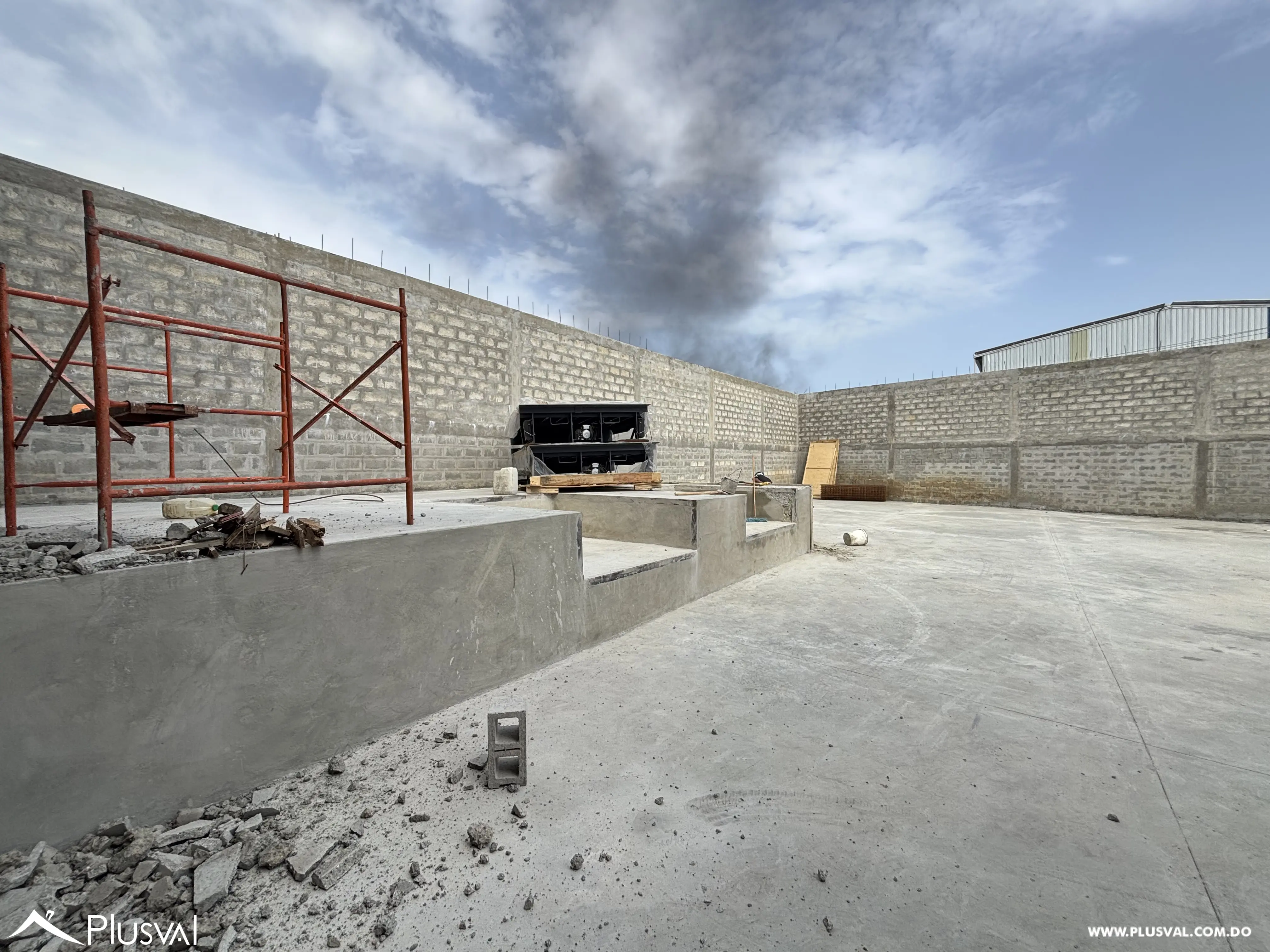 Nave industrial en alquiler con facil acceso en Hato Nuevo 522269