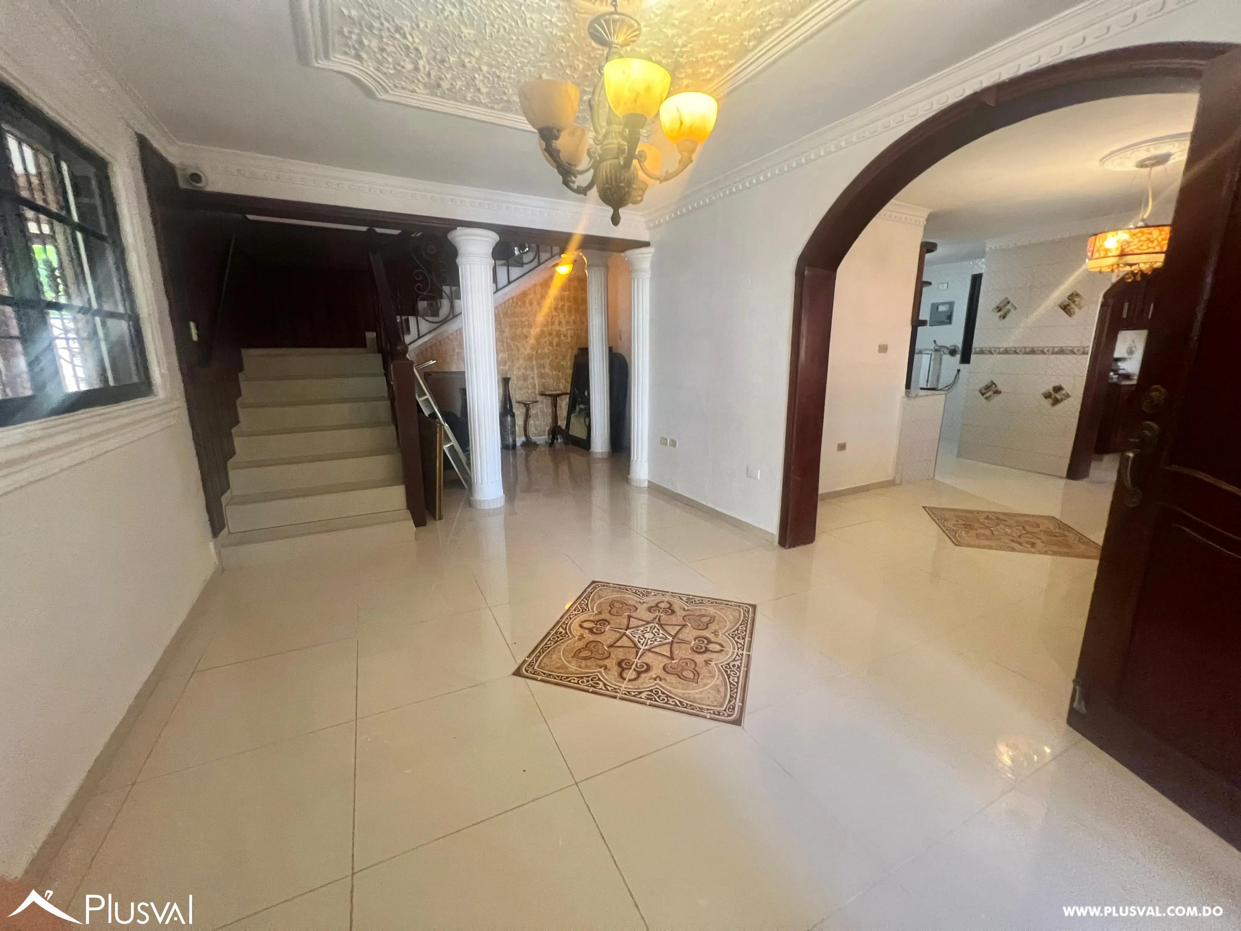 Casa en Brisa Oriental de 3 niveles. 478380