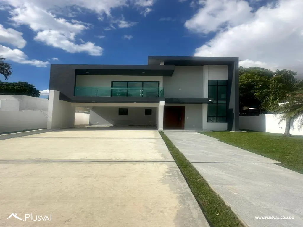 Casa Nueva y Moderna en Residencial Cerrado con Acceso Inmediato a la Circunvalación Norte 481765
