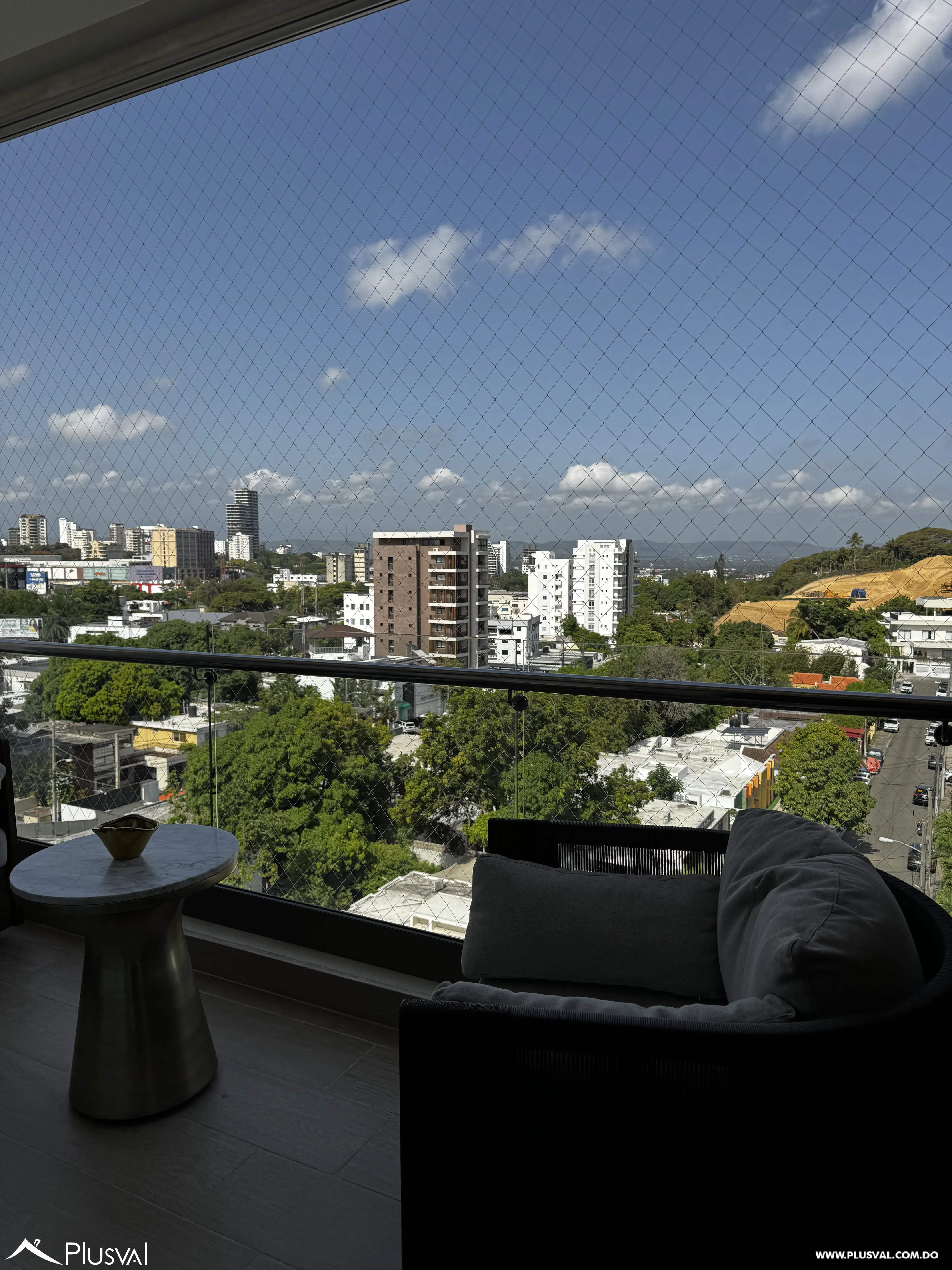 Exclusiva torre en Cerros de Gurabo con apartamentos inteligentes 523384