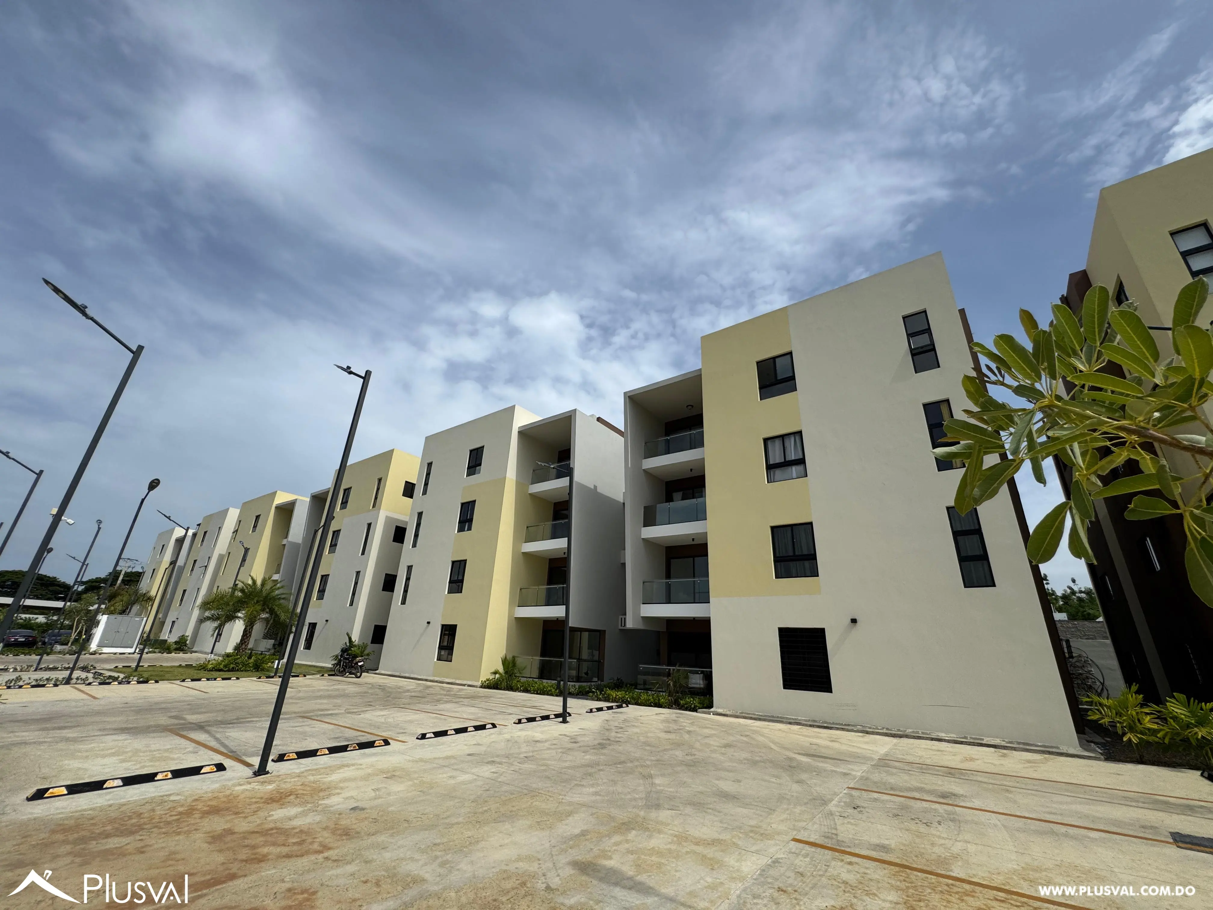 Proyecto de apartamentos ubicado en Padre Las Casas, a pocos minutos de la Ave. Estrella Sadhala 511547