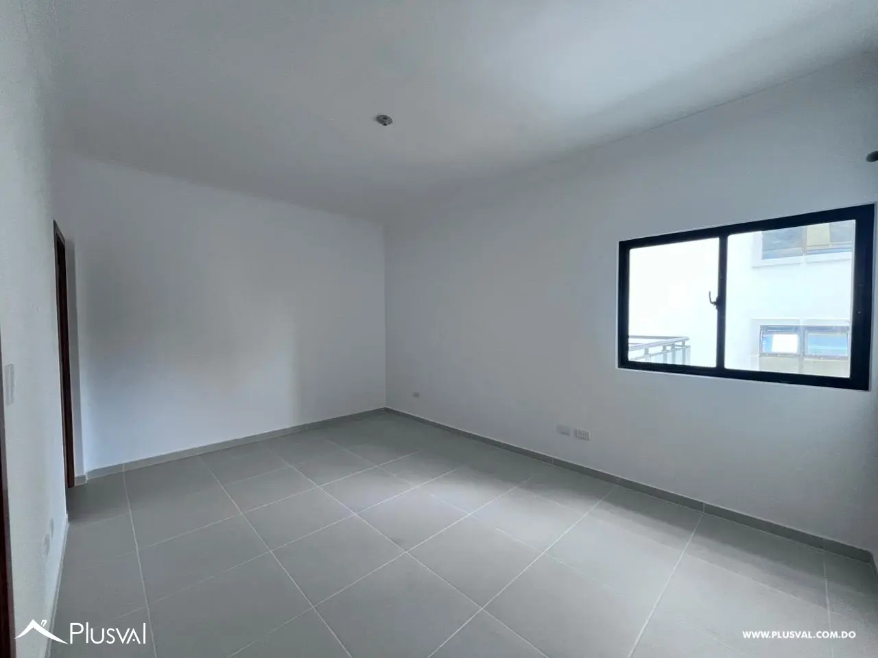 Apartamento en alquiler en Evaristo Morales 505158