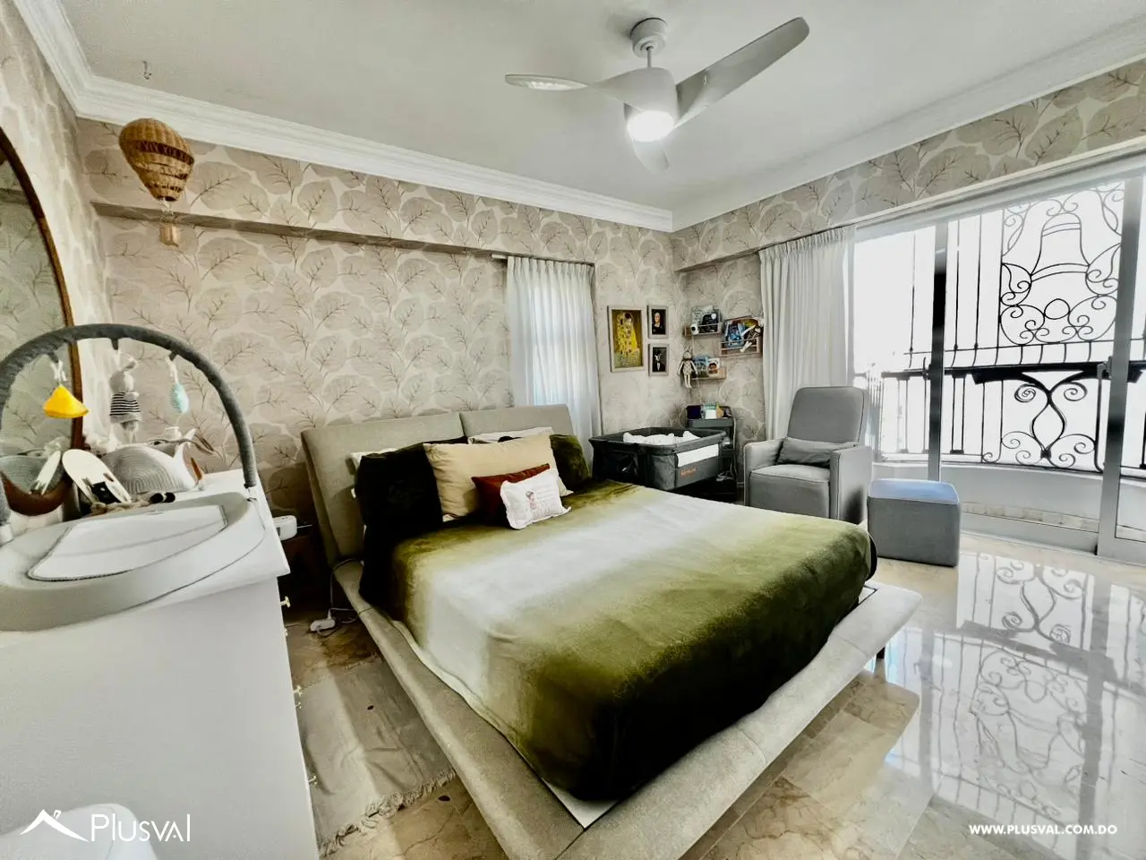 Hermoso apartamento clasico remodelado, en venta en la exclusiva zona de Bella Vista. 487726