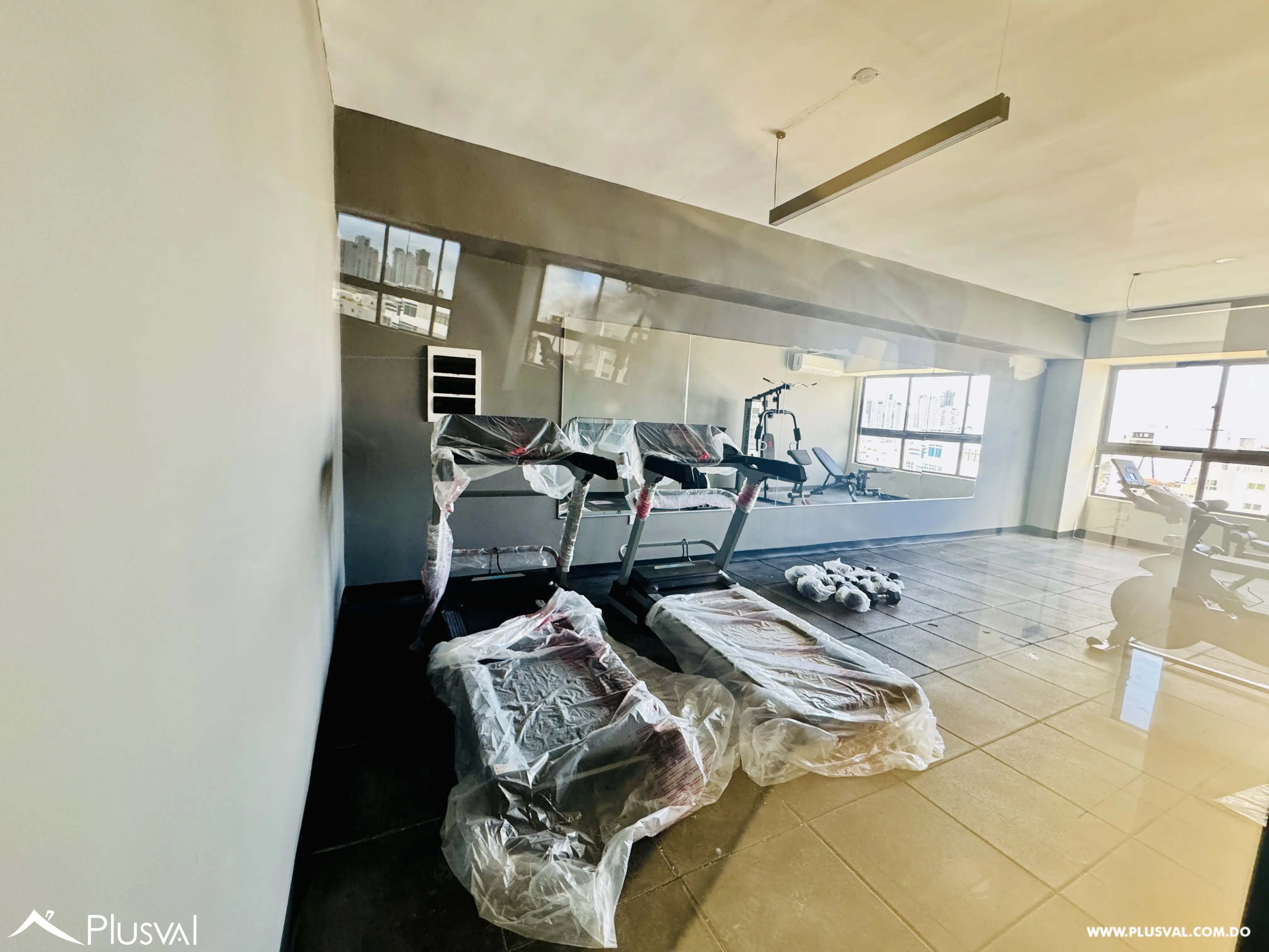 Amplio apartamento residencial en El Renacimiento 473966