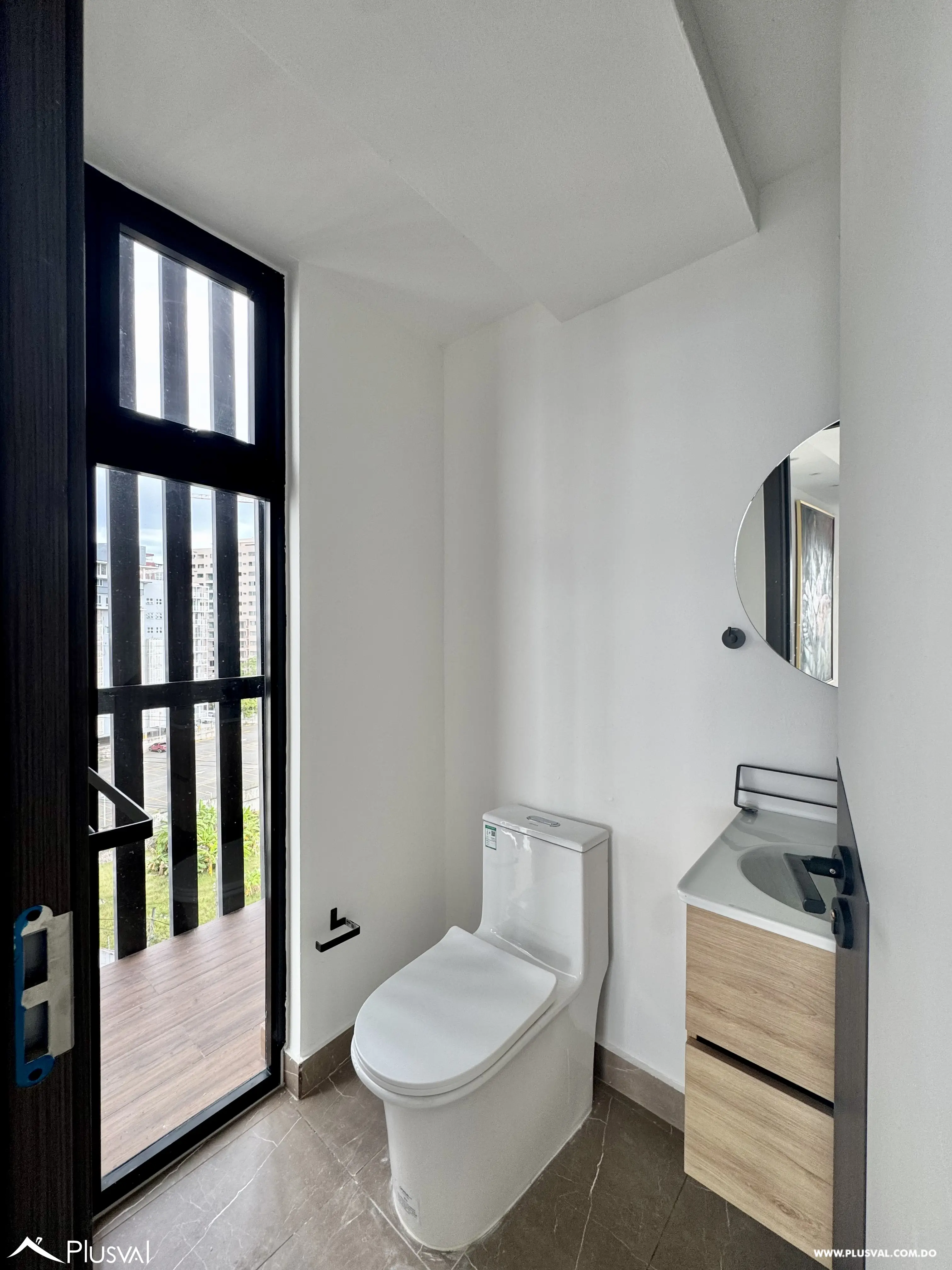 Alquilo Maravilloso Apto. Tipo Loft en el Corazon de La Esperilla 500942