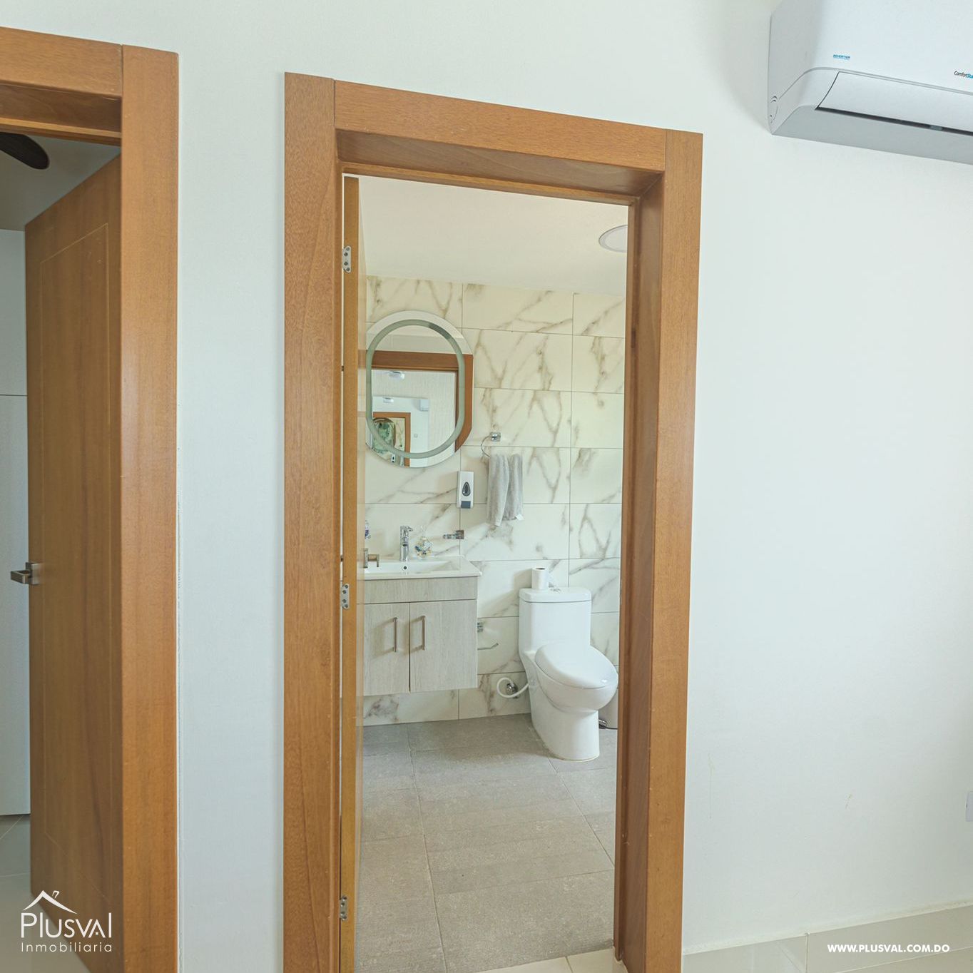 Exclusivo Apartamento Amueblado de 3 Habitaciones 245009