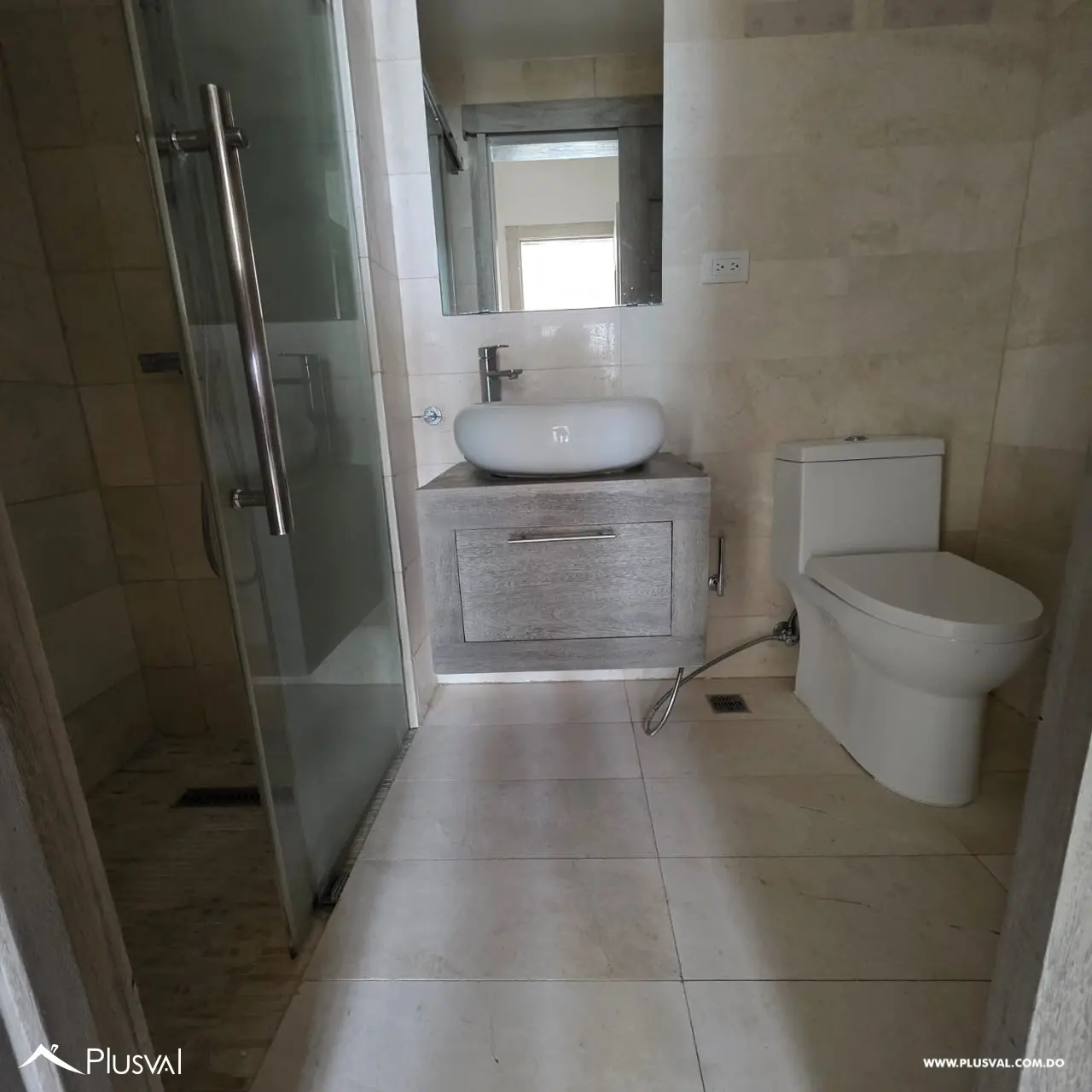 Fino apartamento en alquiler en Naco. 462759