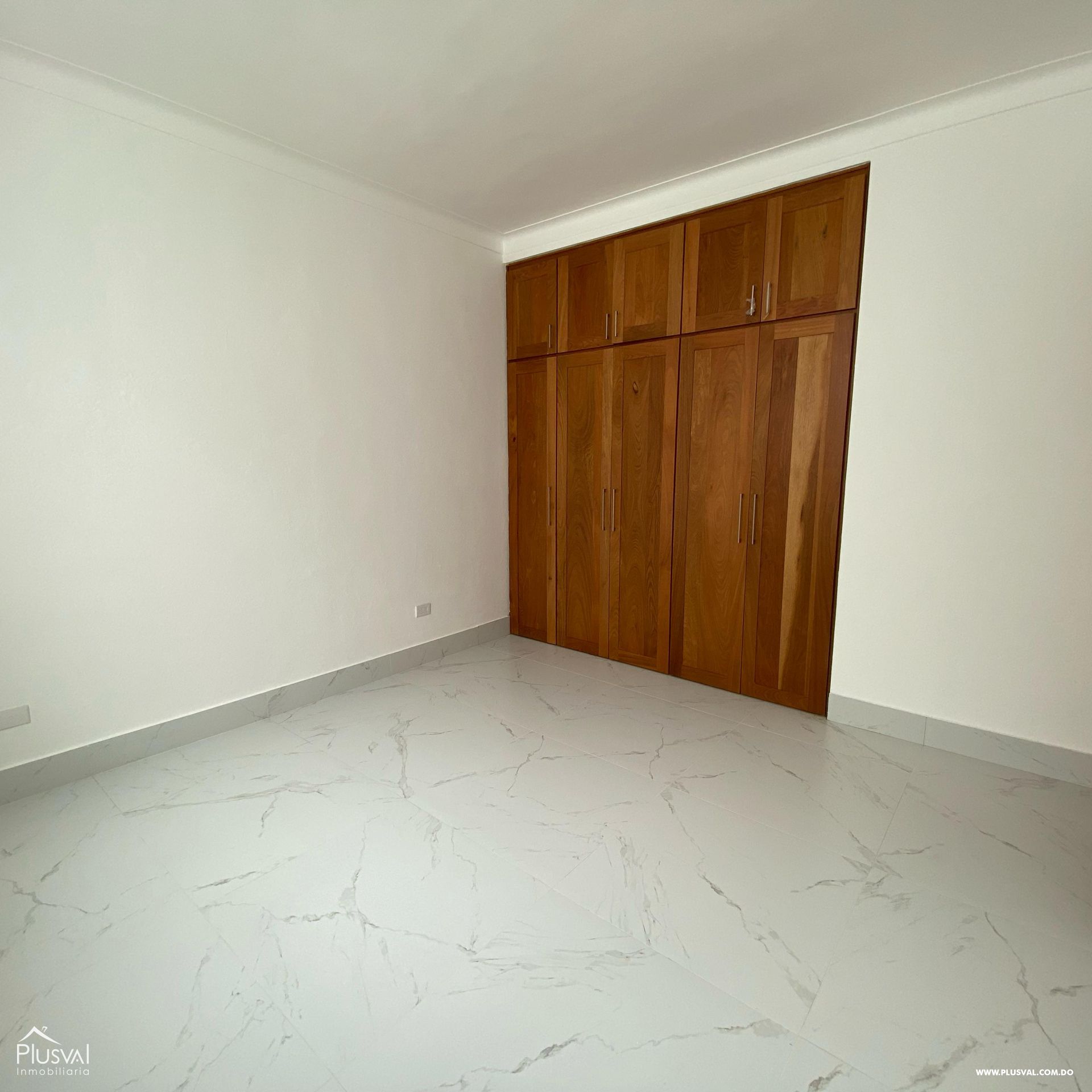 Apartamentos tipo casa en edificio exclusivo 433093