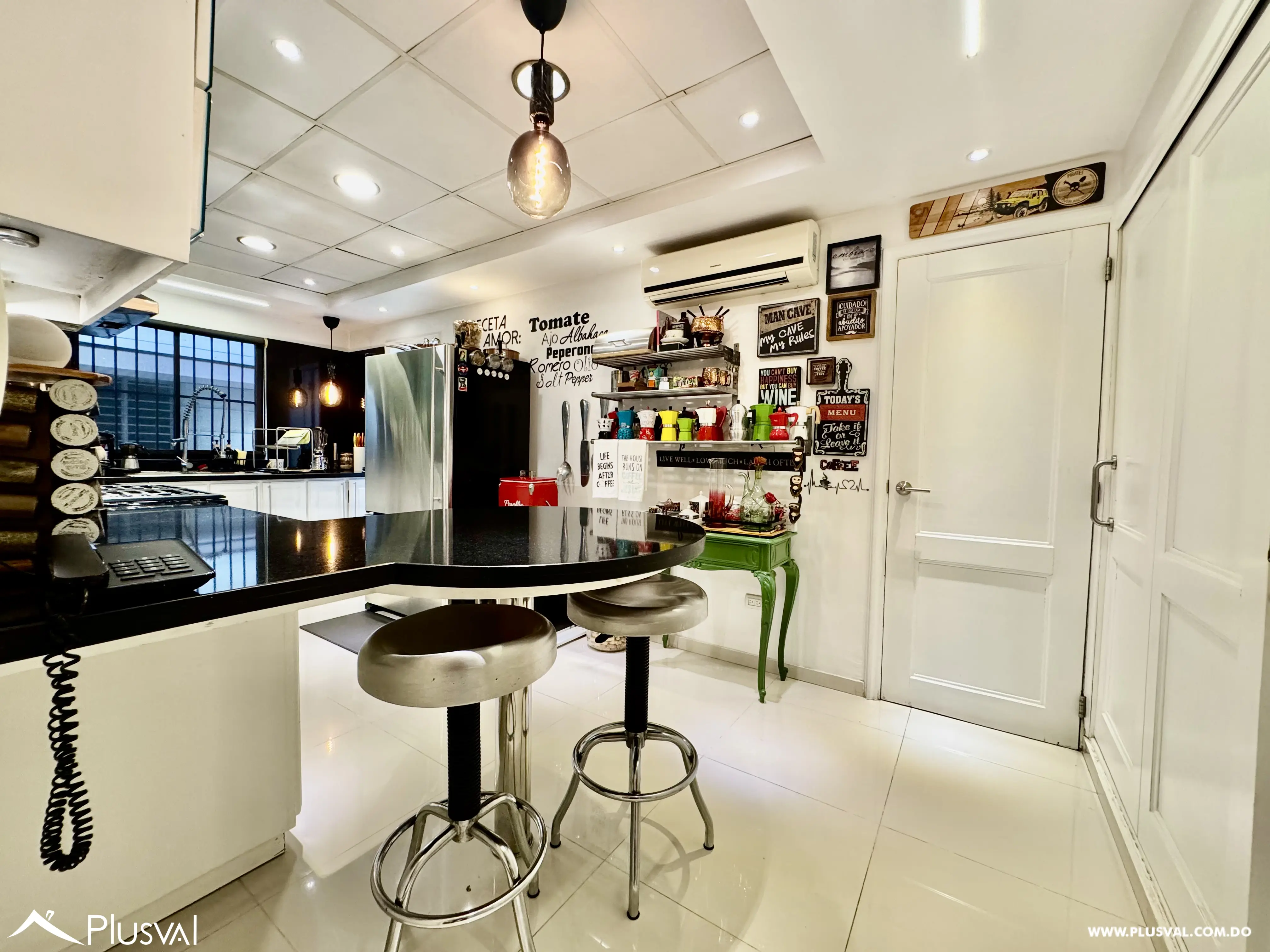 Alquilo Maravilloso y Amplio Apto. en el Corazon de Naco 498790