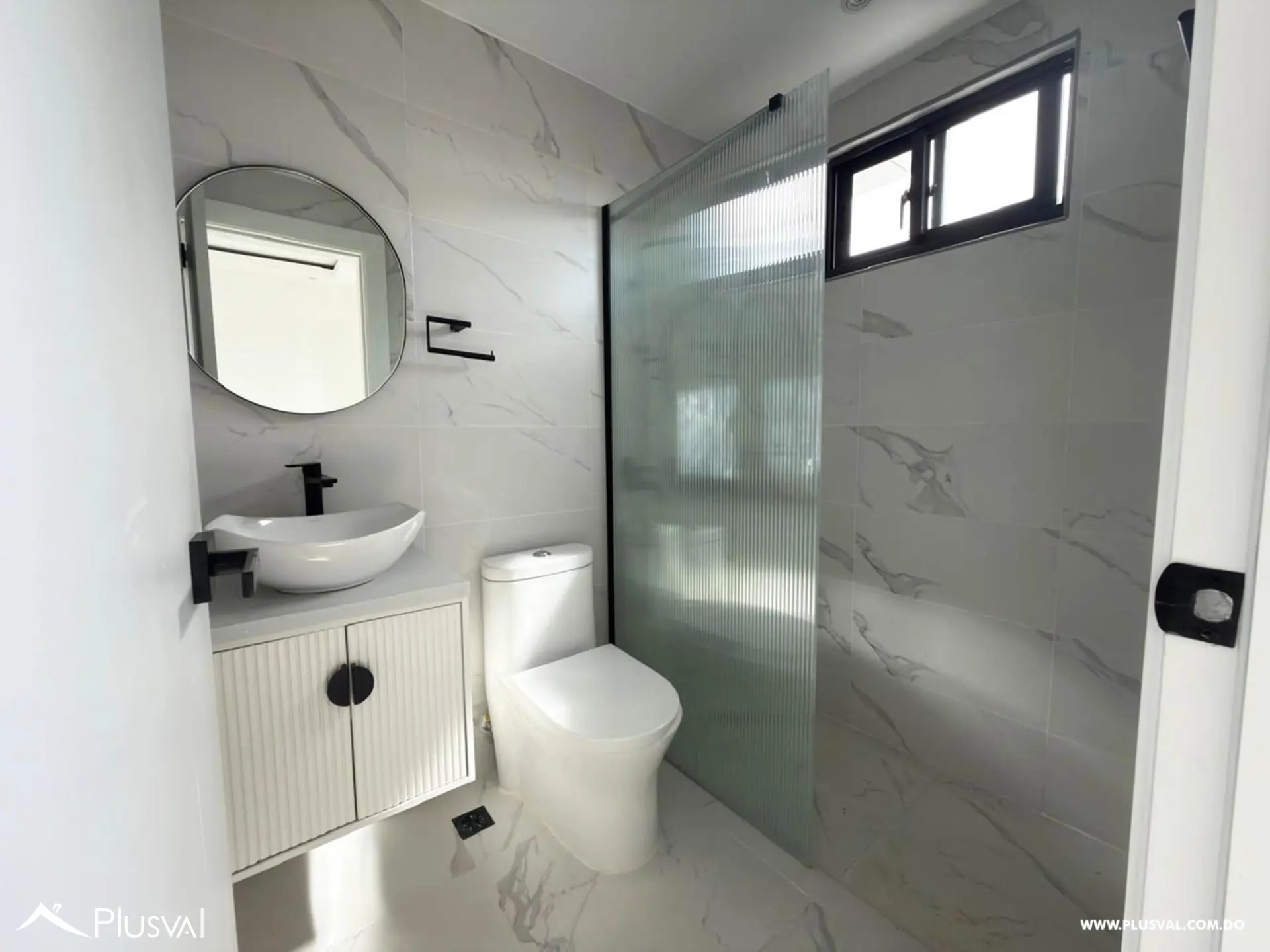 Apartamento en alquiler en Evaristo Morales 520226