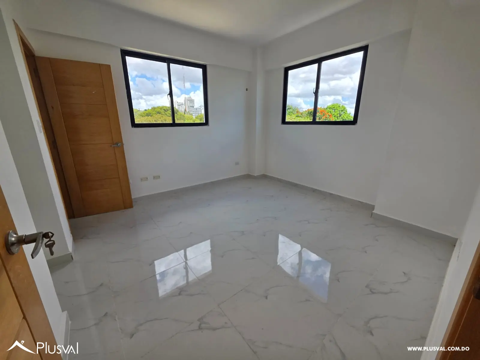 Nuevo a estrenar apartamento de 2 habitaciones con ascensor en la avenida independencia 497690