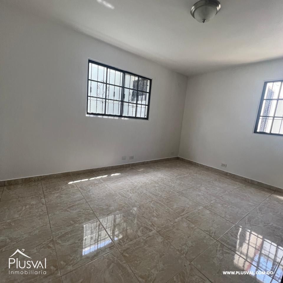 Casa con dos viviendas cada unas con tres dormitorios en Brisa Oriental SDE 412820