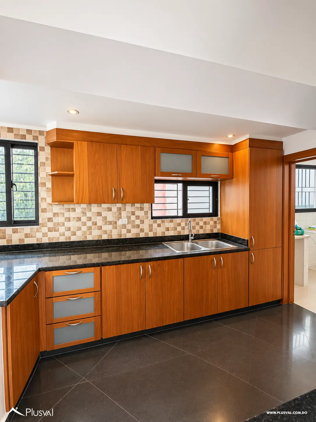 Apartamento en venta en Bella Vista – 3 habitaciones y 2 parqueos 530810