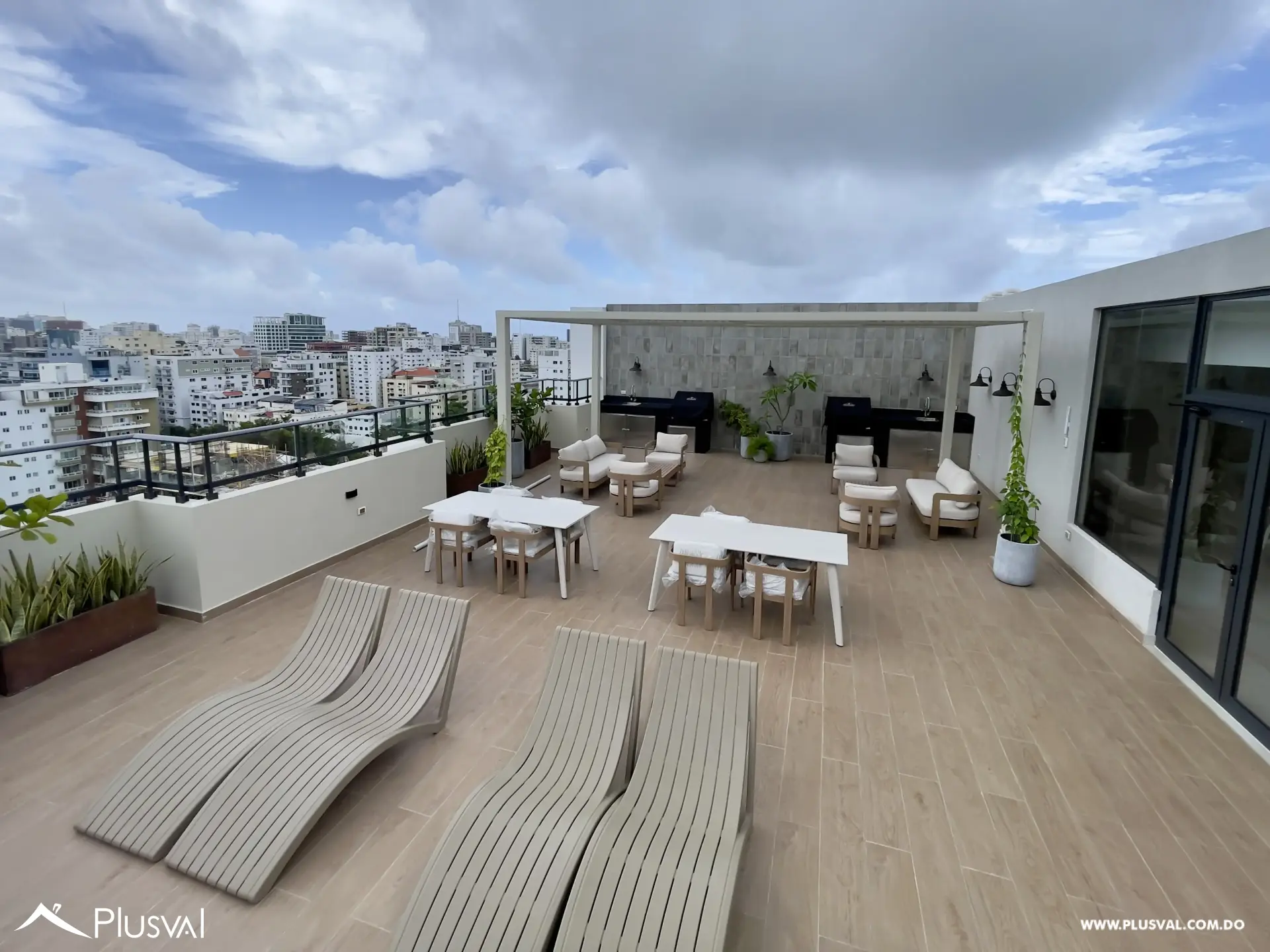 Apartamento Nuevo en la mejor zona de Evaristo Morales 525777