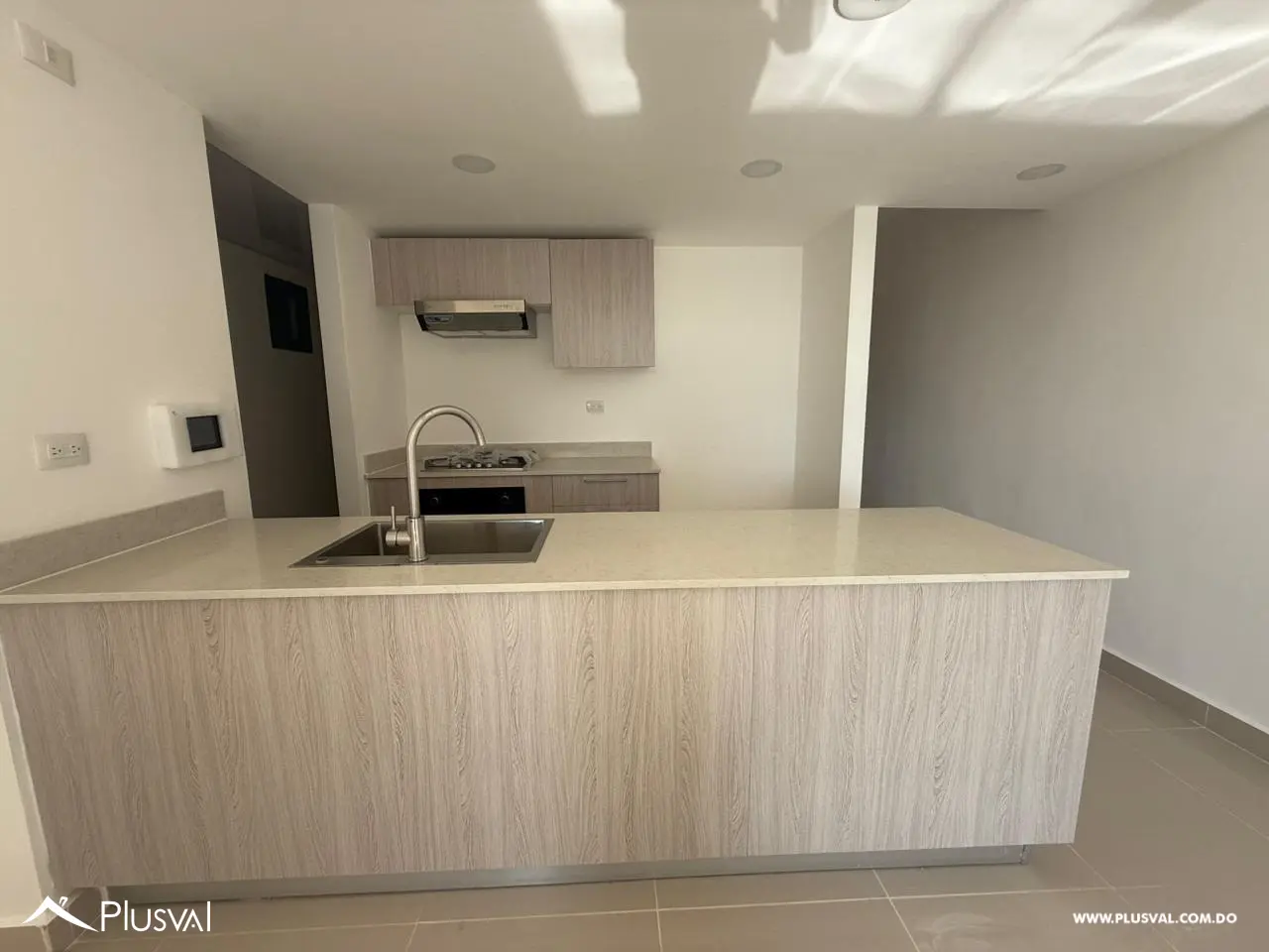 Apartamento en venta en 4to nivel en Santiago: Residencial exclusivo. 474116