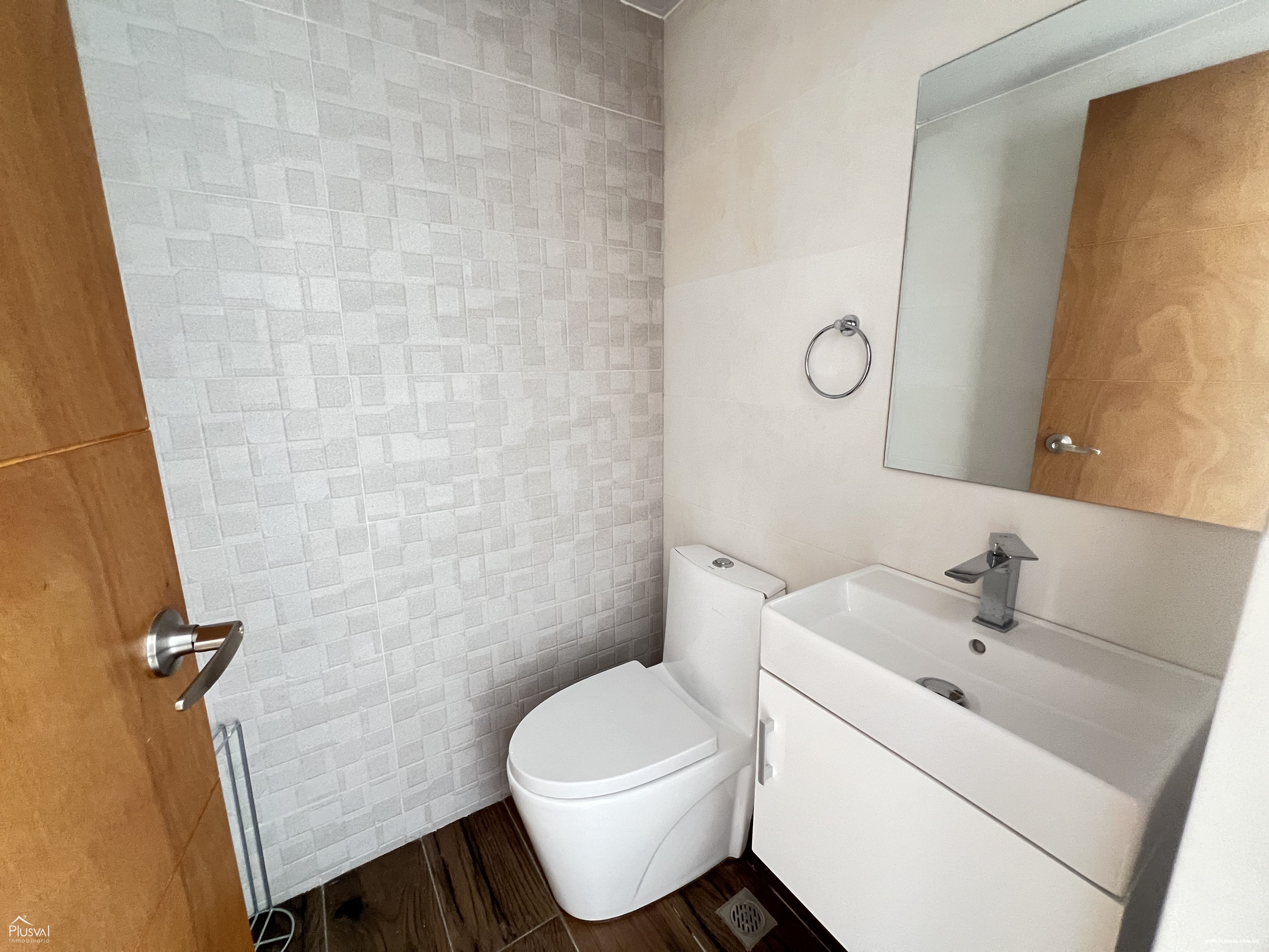 Apartamento en alquiler en Evaristo Morales 319626