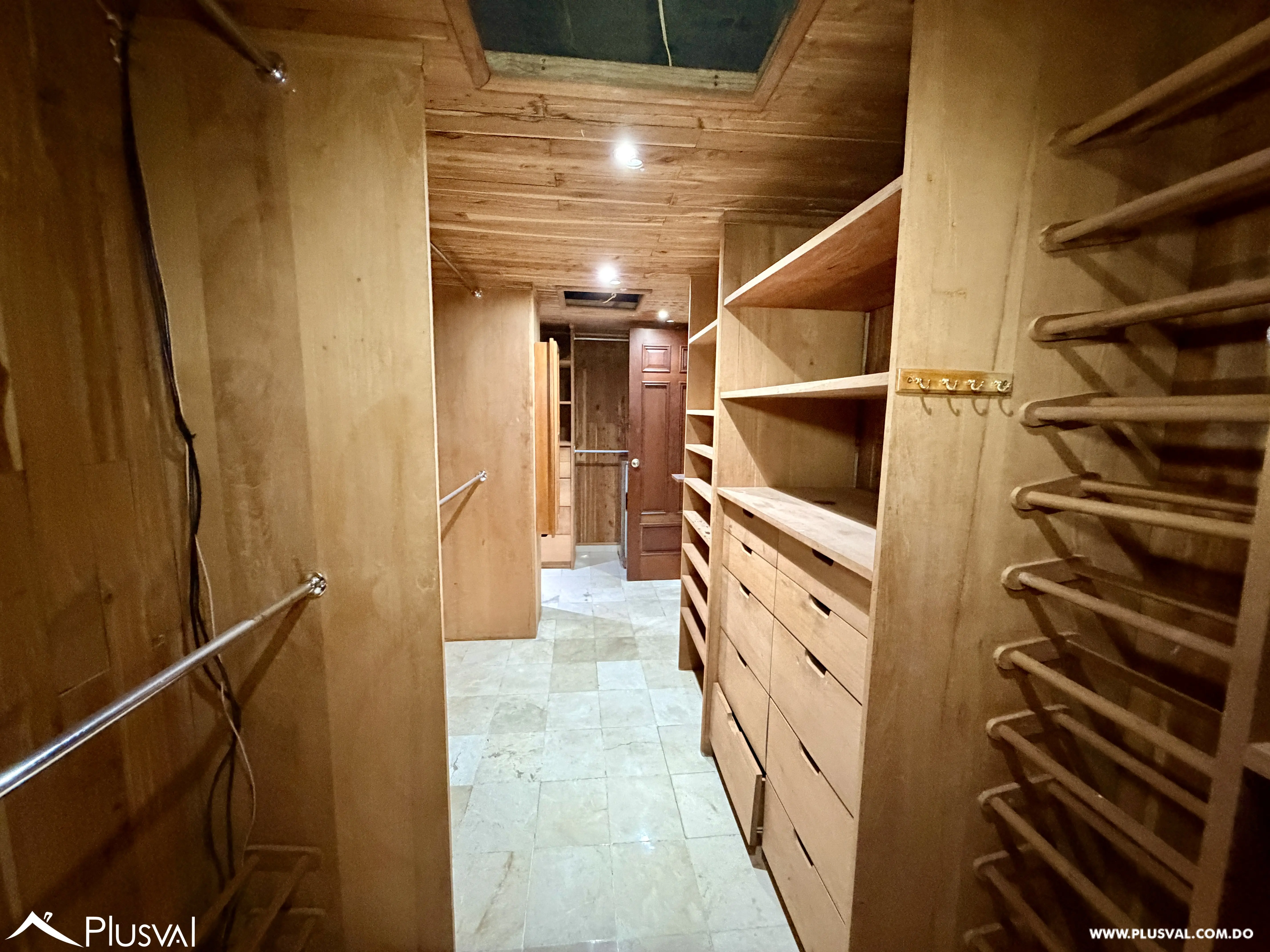 Apartamento penthouse de 3 niveles en La Esperilla en venta 490069