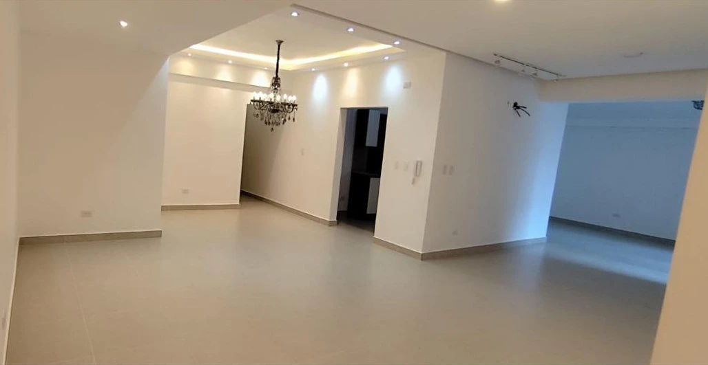 Apartamento en Alquiler, Evaristo Morales 435859